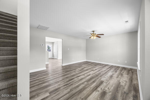 100568075 | Photo 10