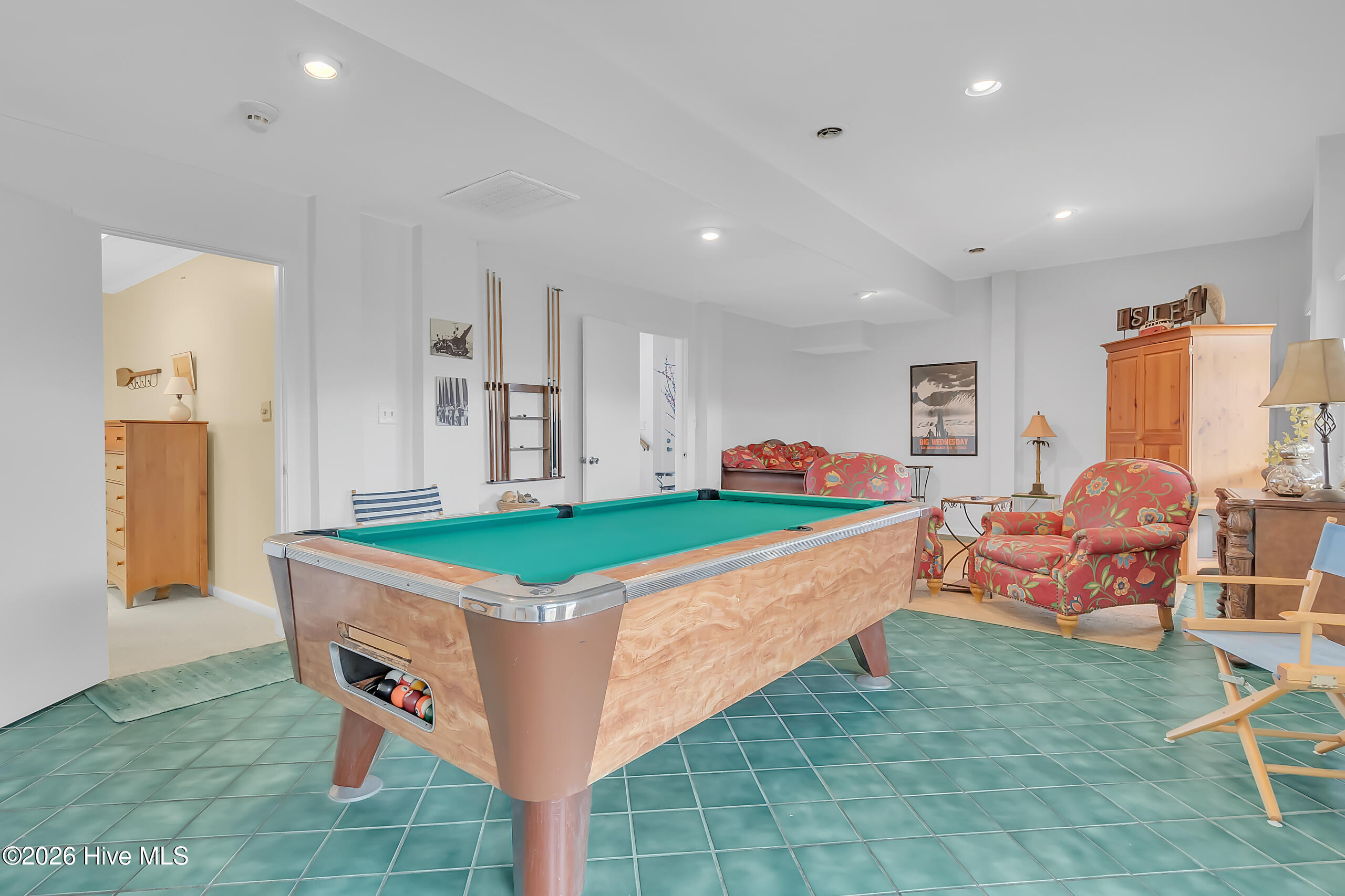 100568884 | Photo 14