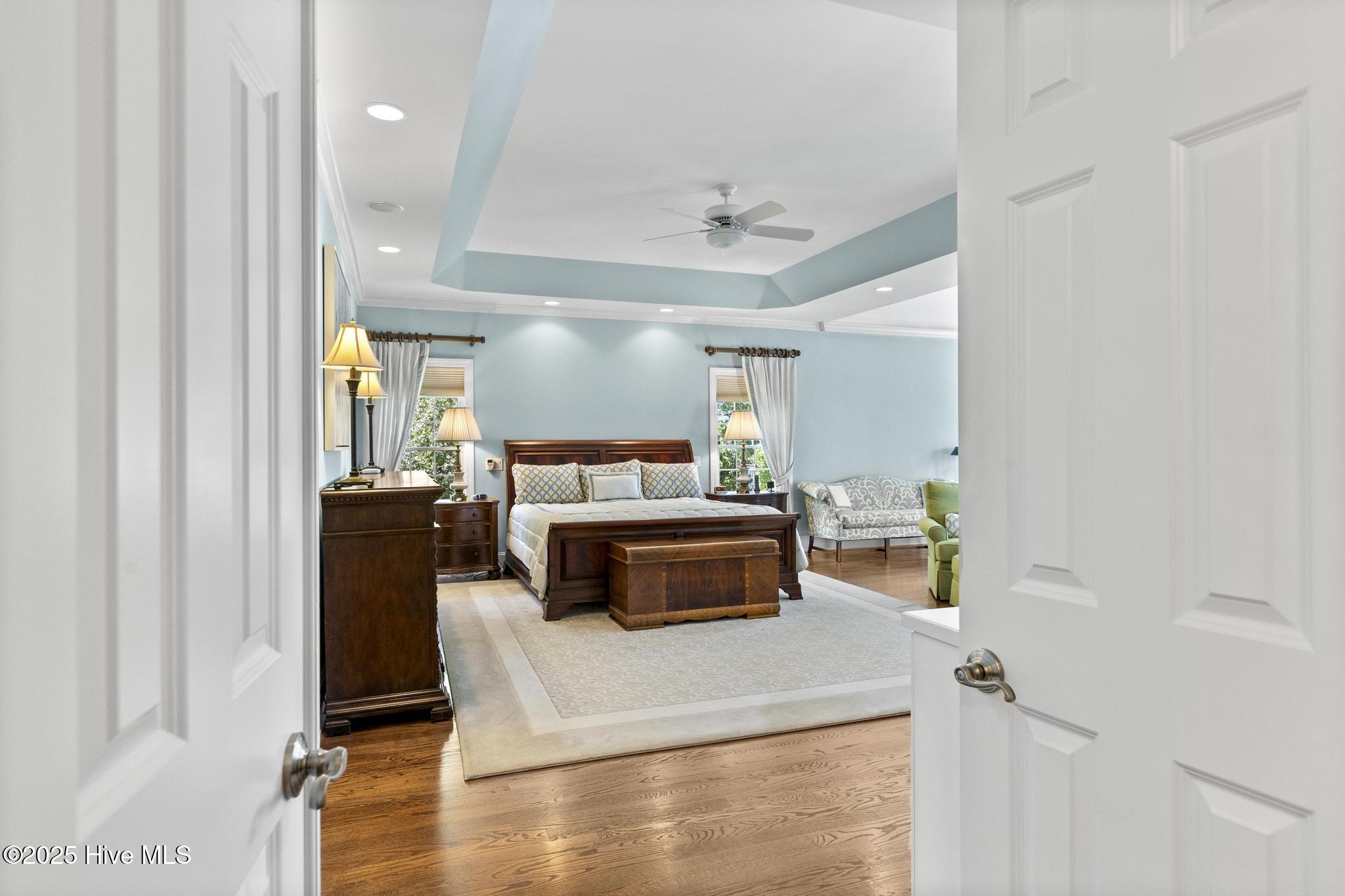 100567588 | Photo 18