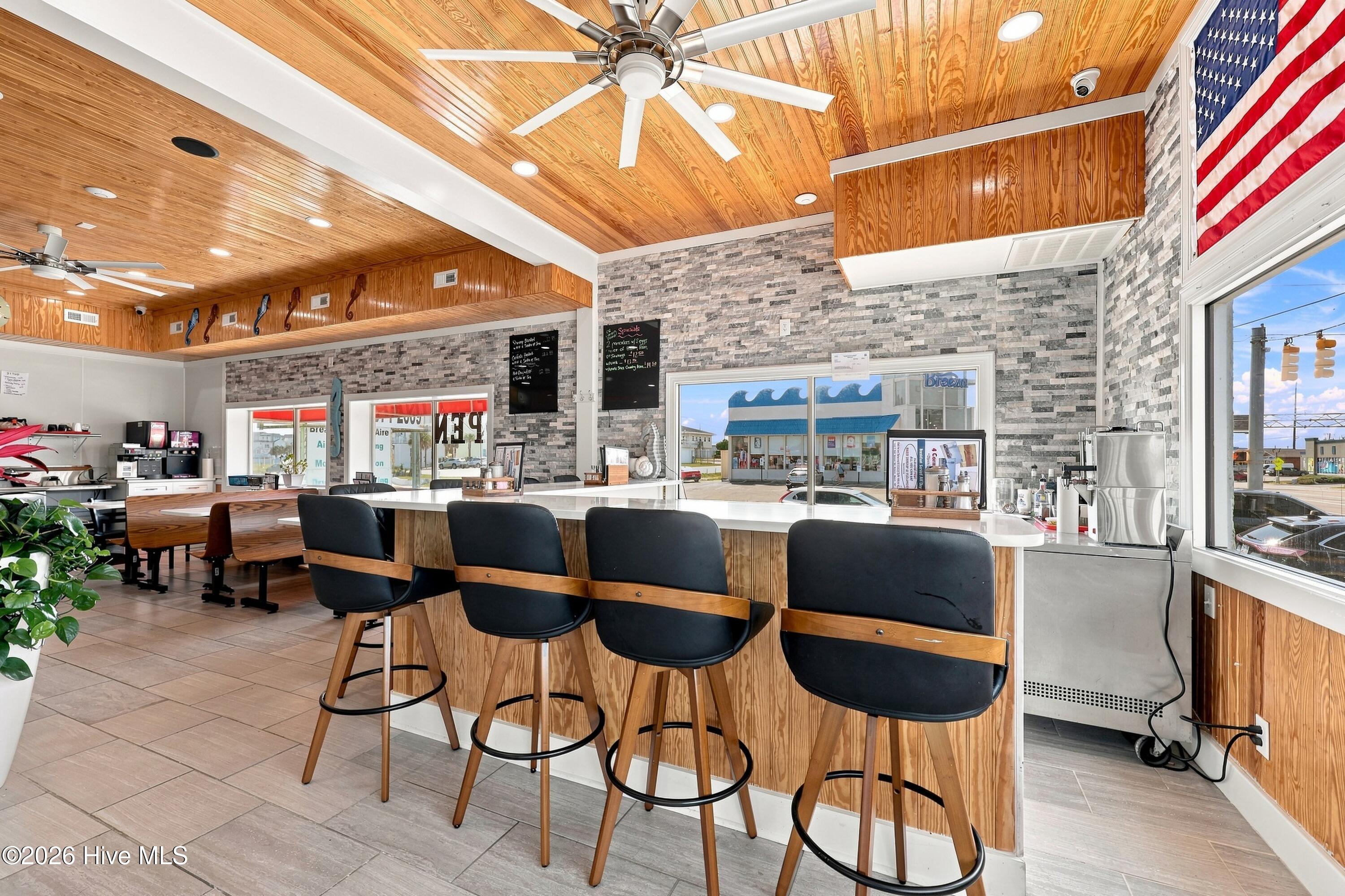 Bar for morning or afternoon drinks!