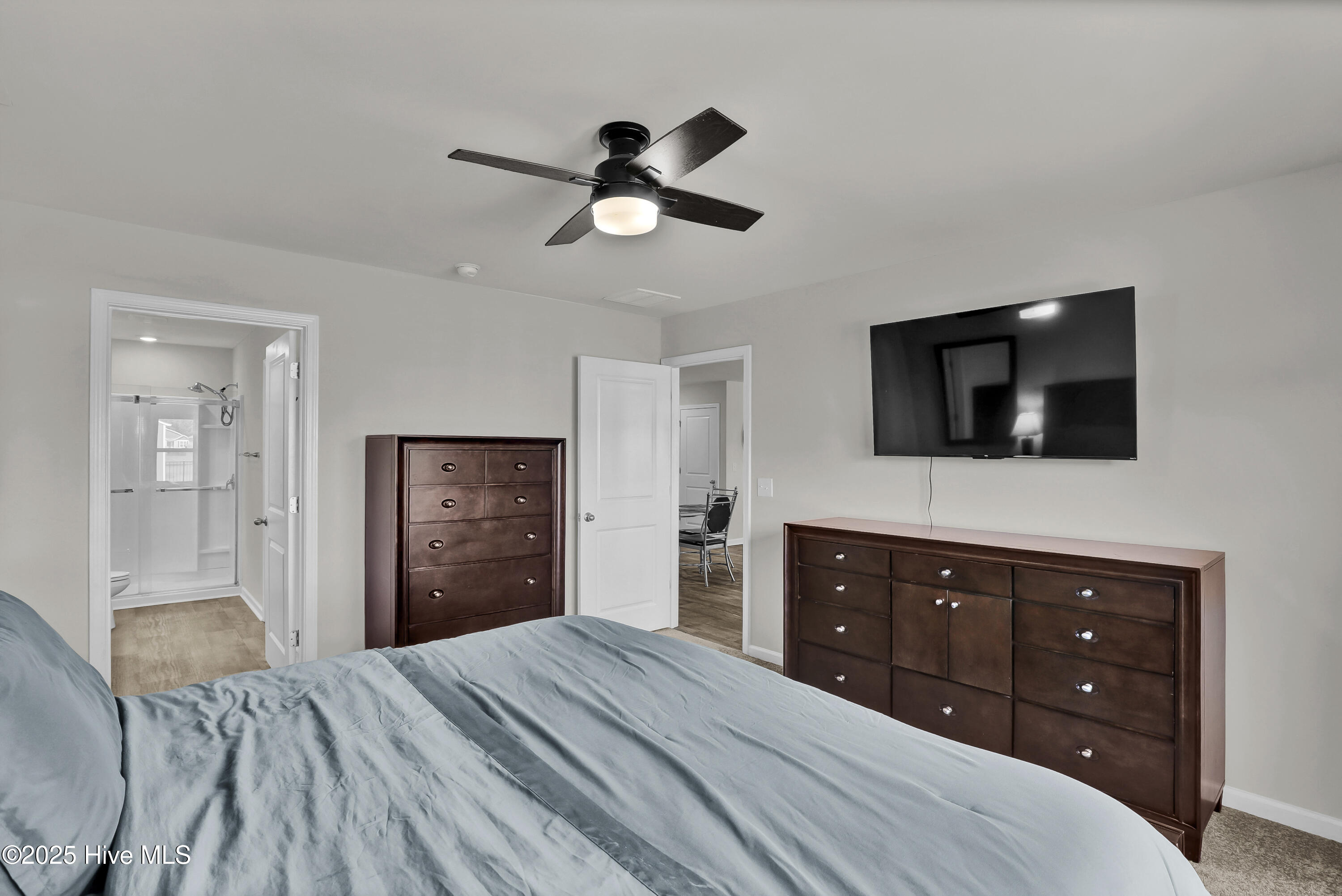519 Birdsong Drive, Holly Ridge, NC 28445 – photo 16: Primary Bedroom