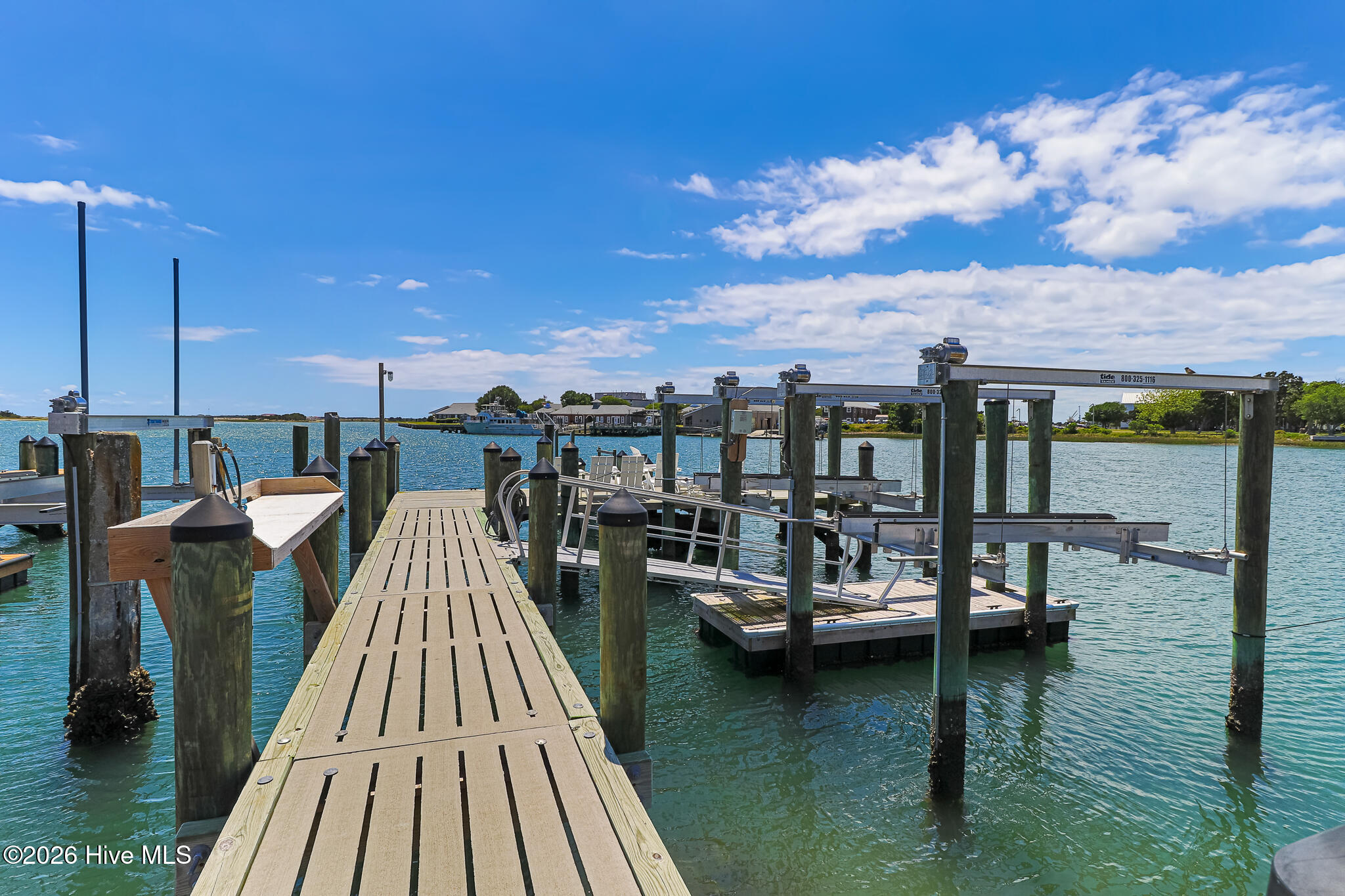 102 & 113 Front Street,Beaufort