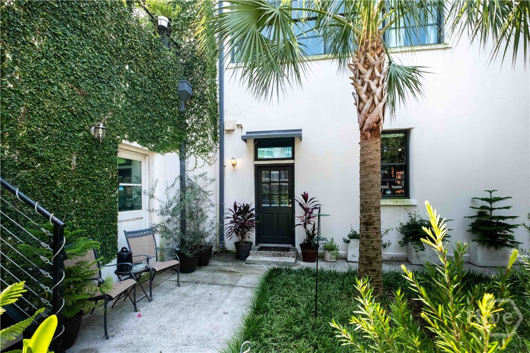 1st image of 528 Selma St #B, Savannah, GA 31401 | MLS# SA363178