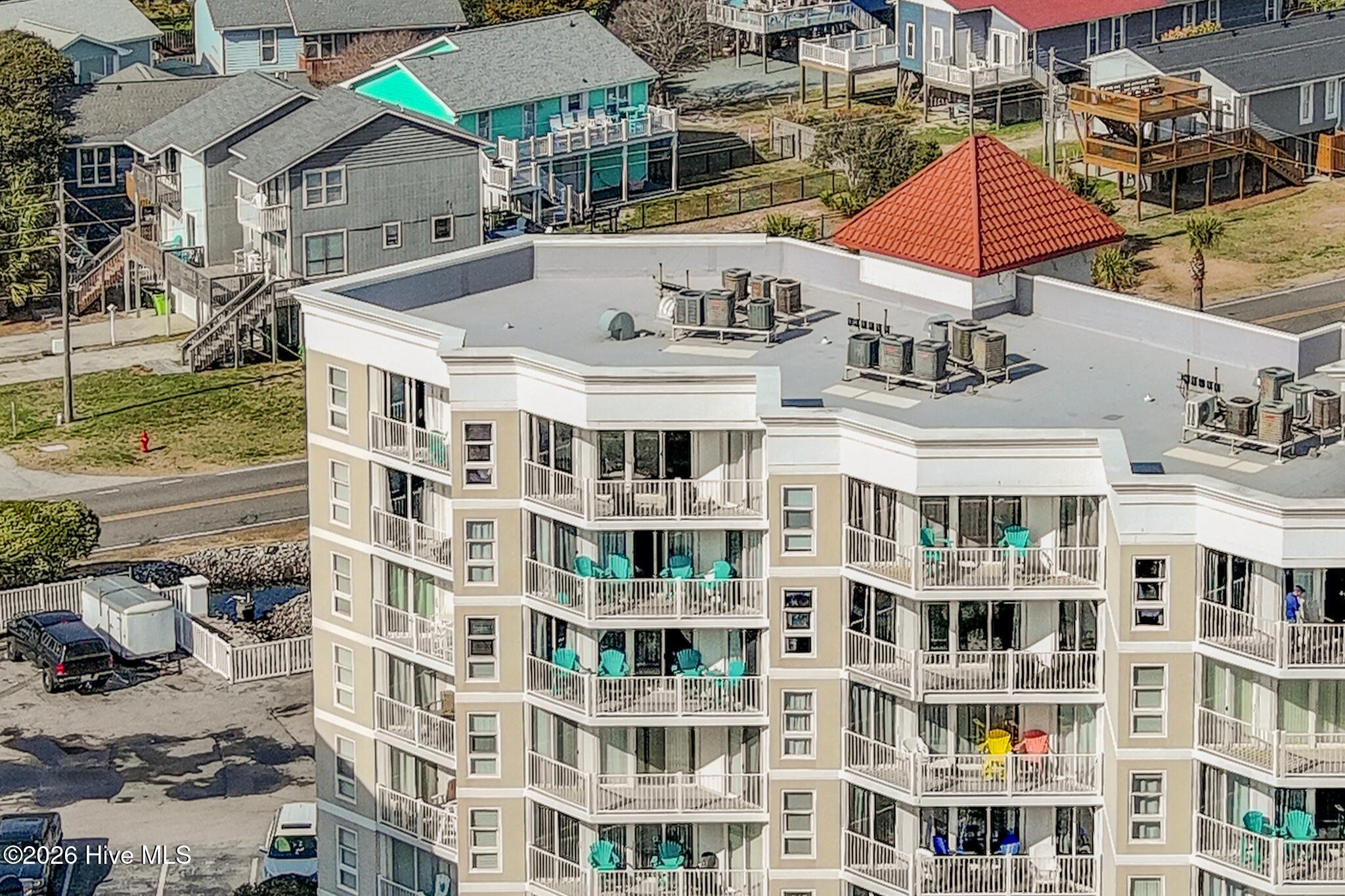 100559074 | Photo 50