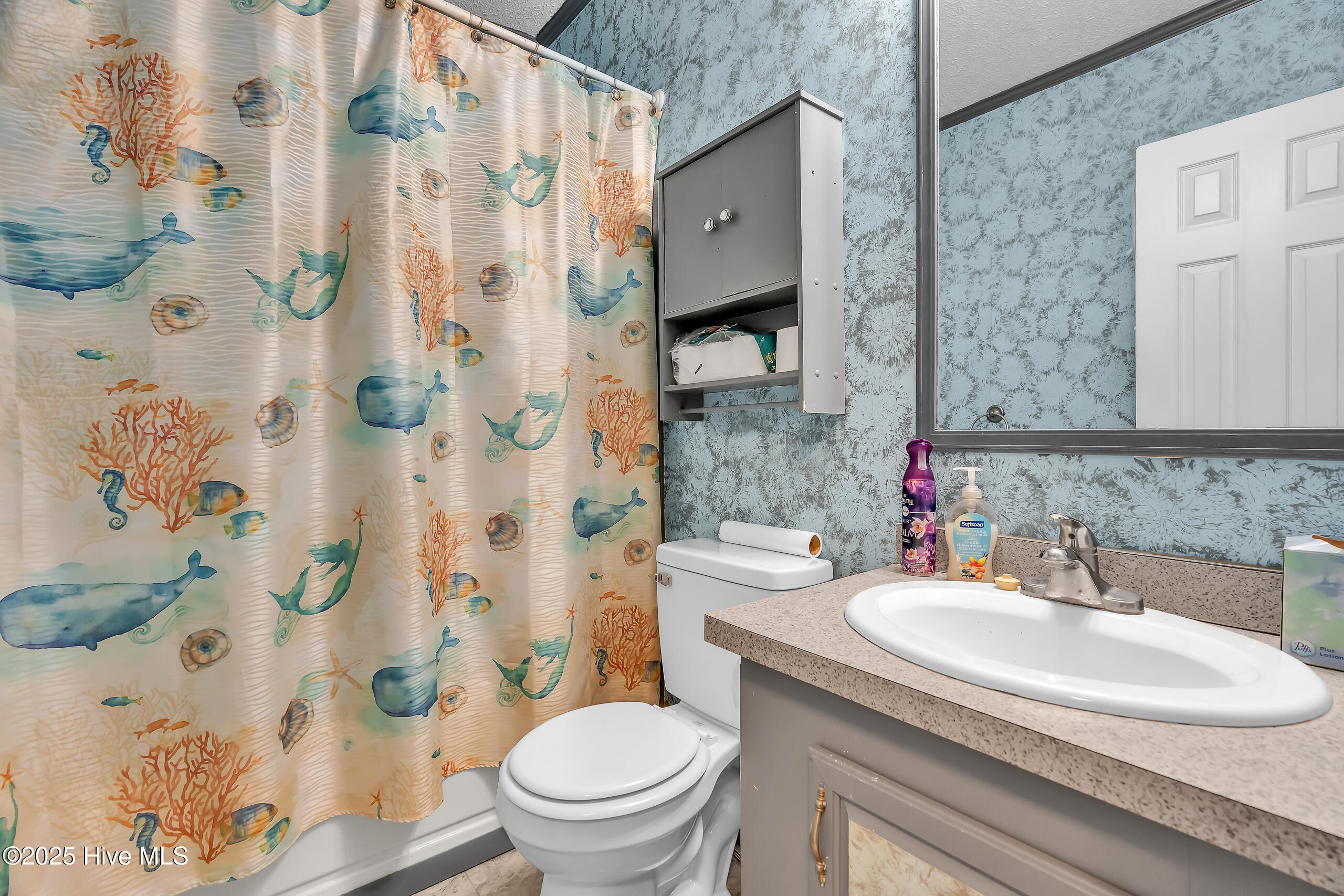 100538064 | Photo 25