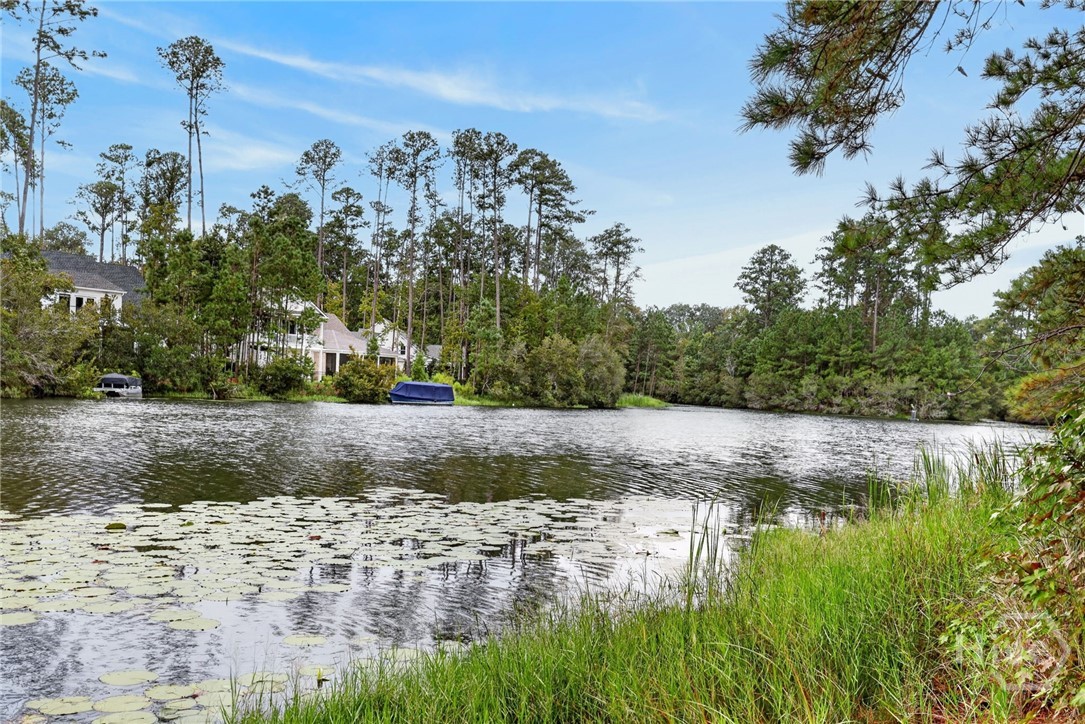 Nearby Lakes