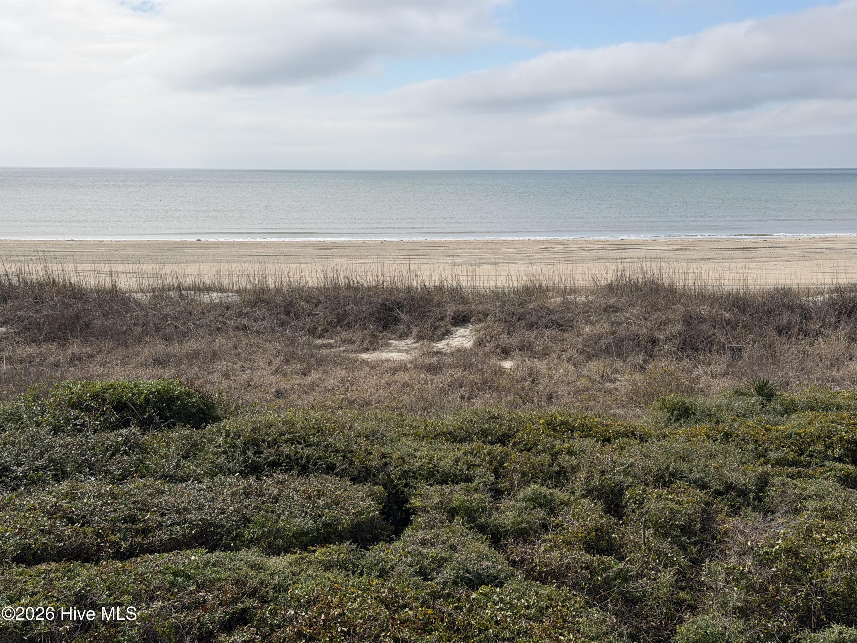 100557699 | Photo 45