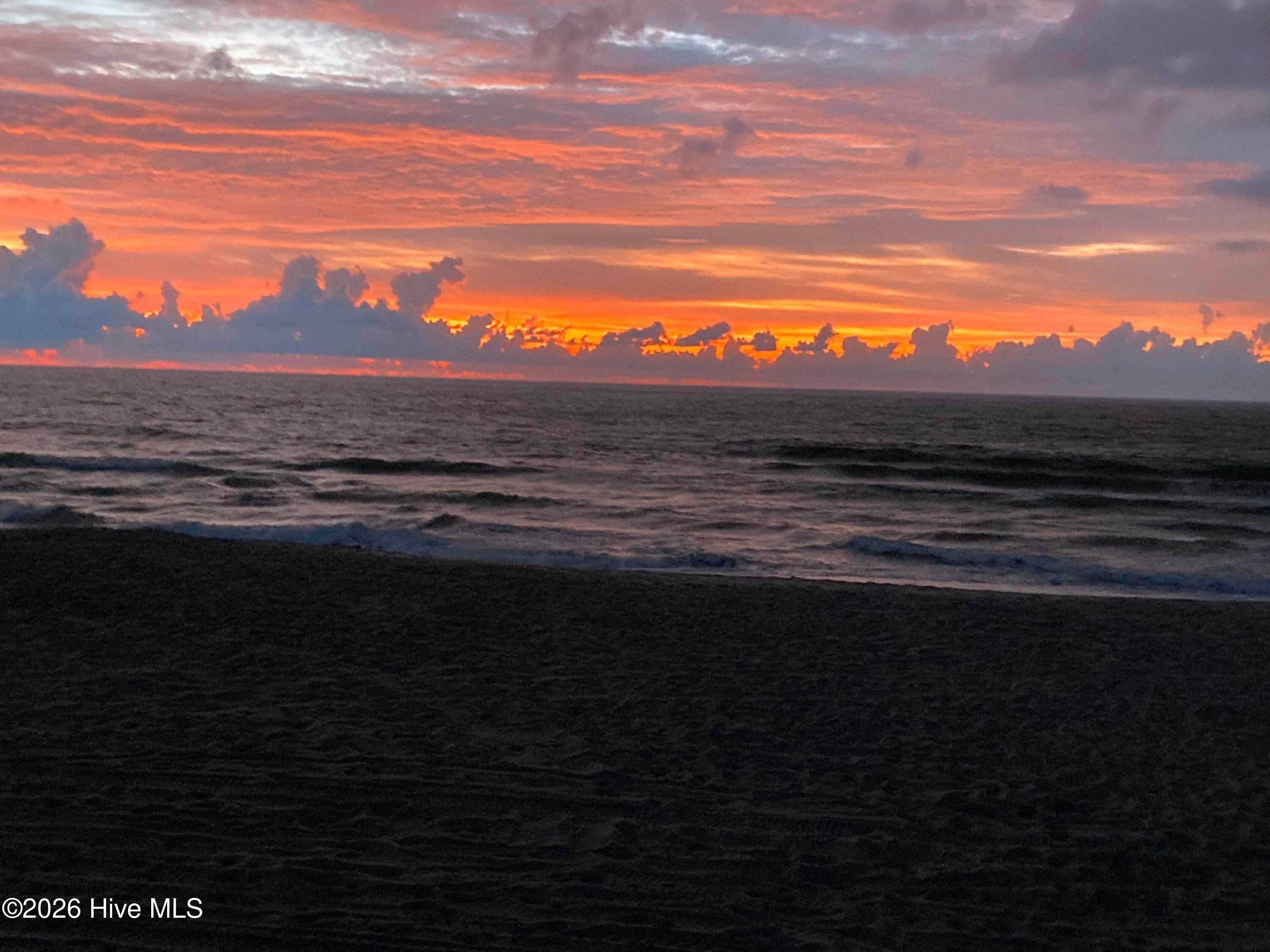 100550094 | Photo 43