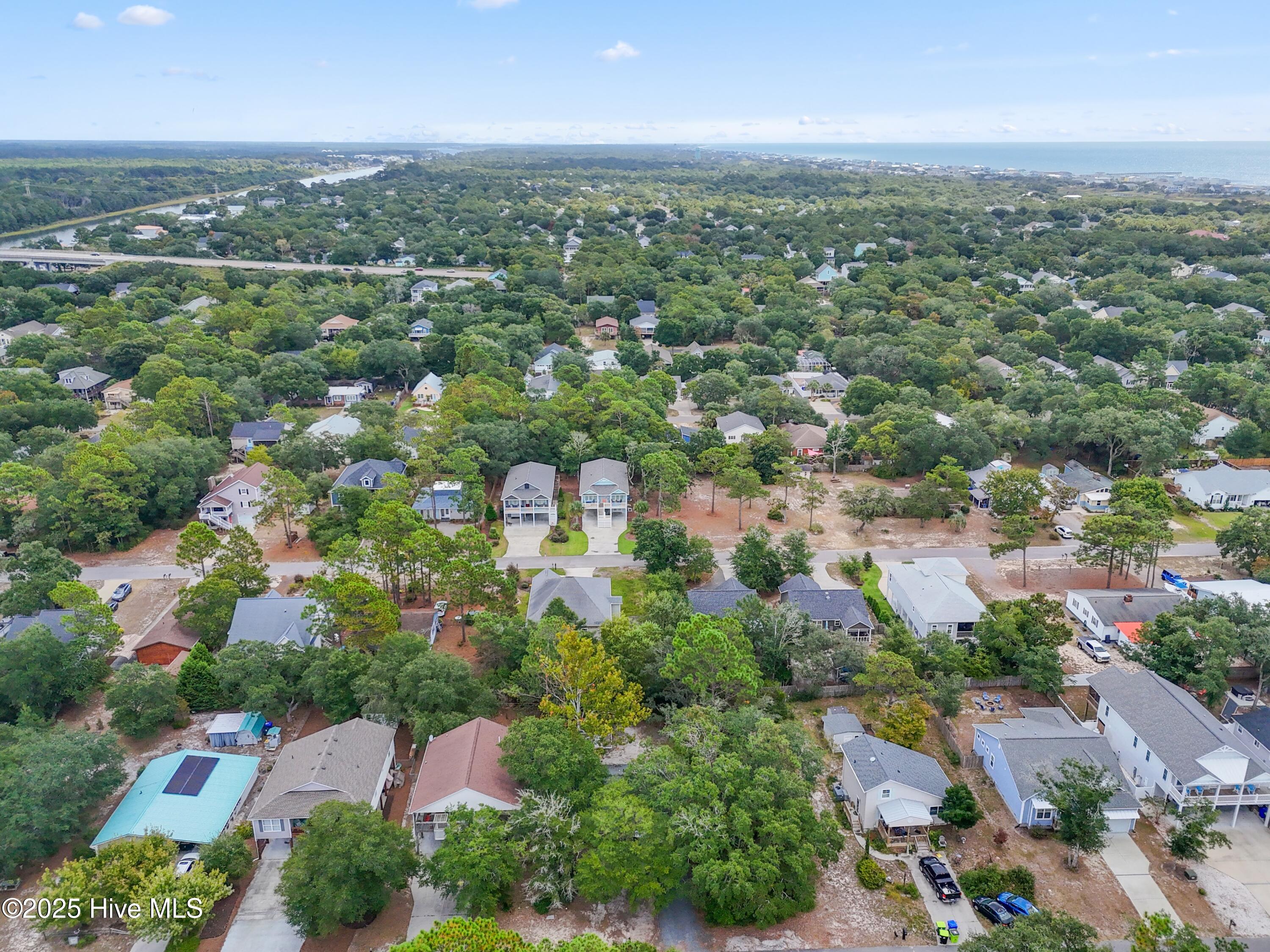 100532715 | Photo 30