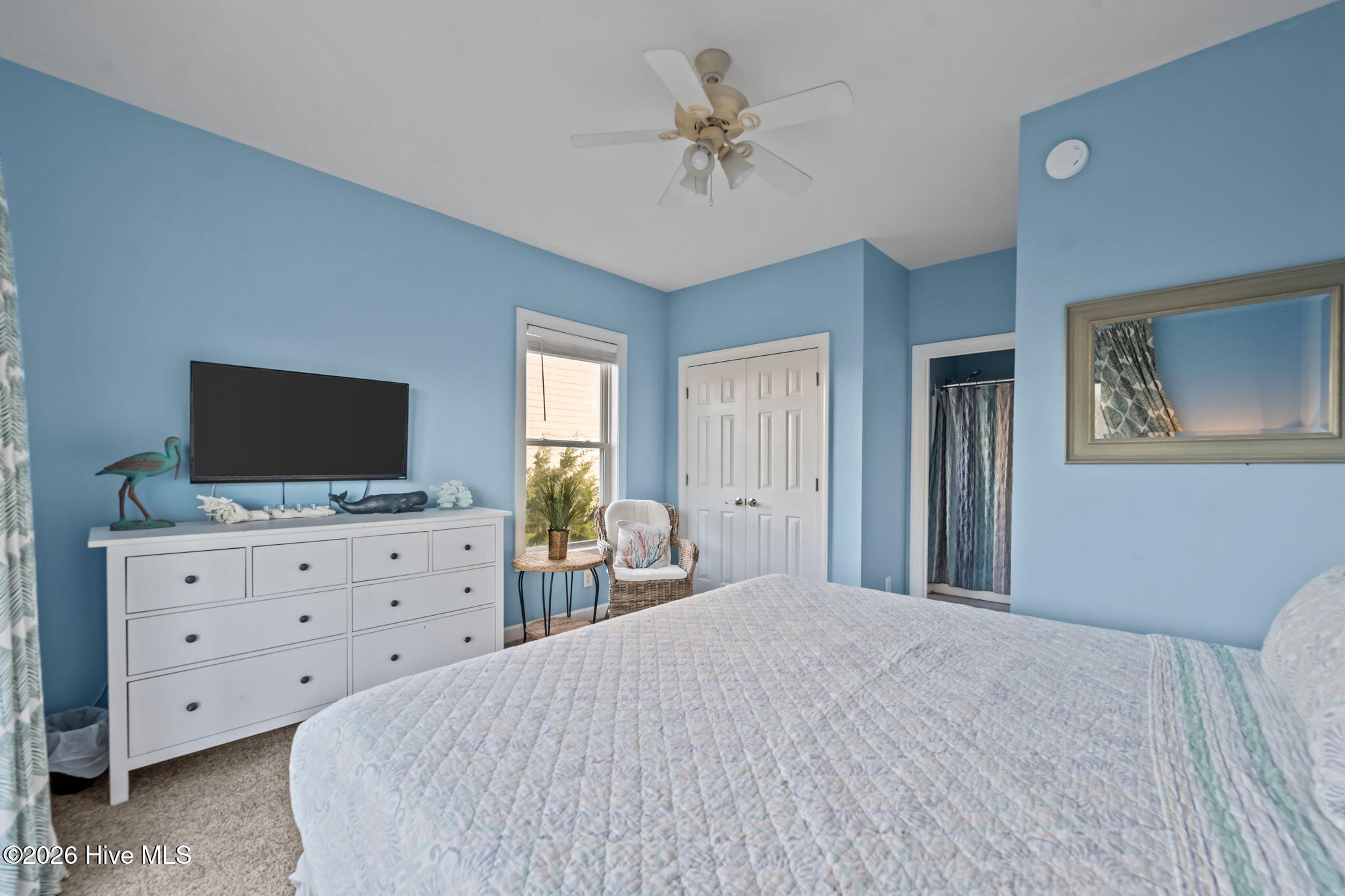 100565208 | Photo 49