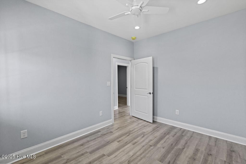 100535479 | Photo 57