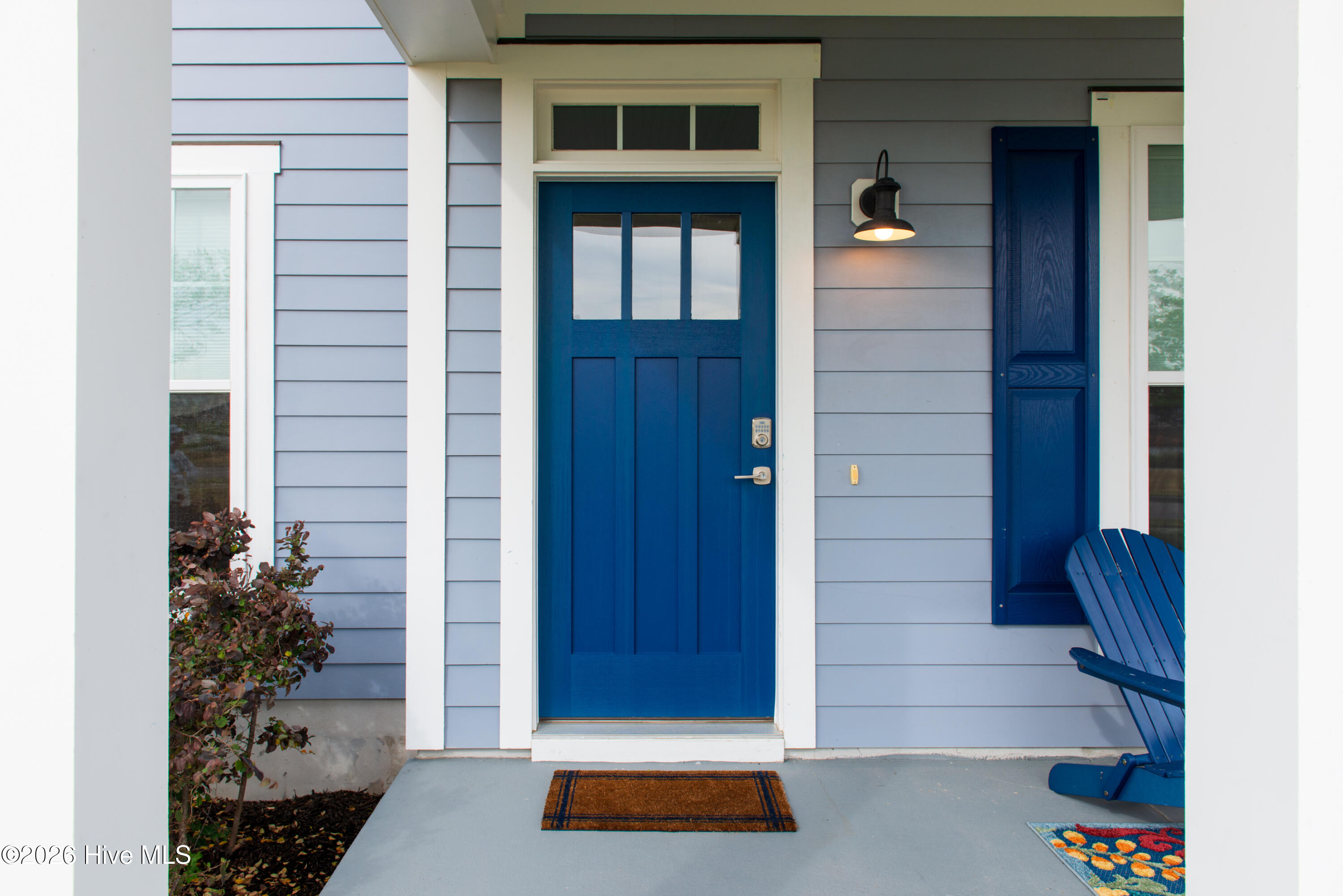 100568036 | Photo 12