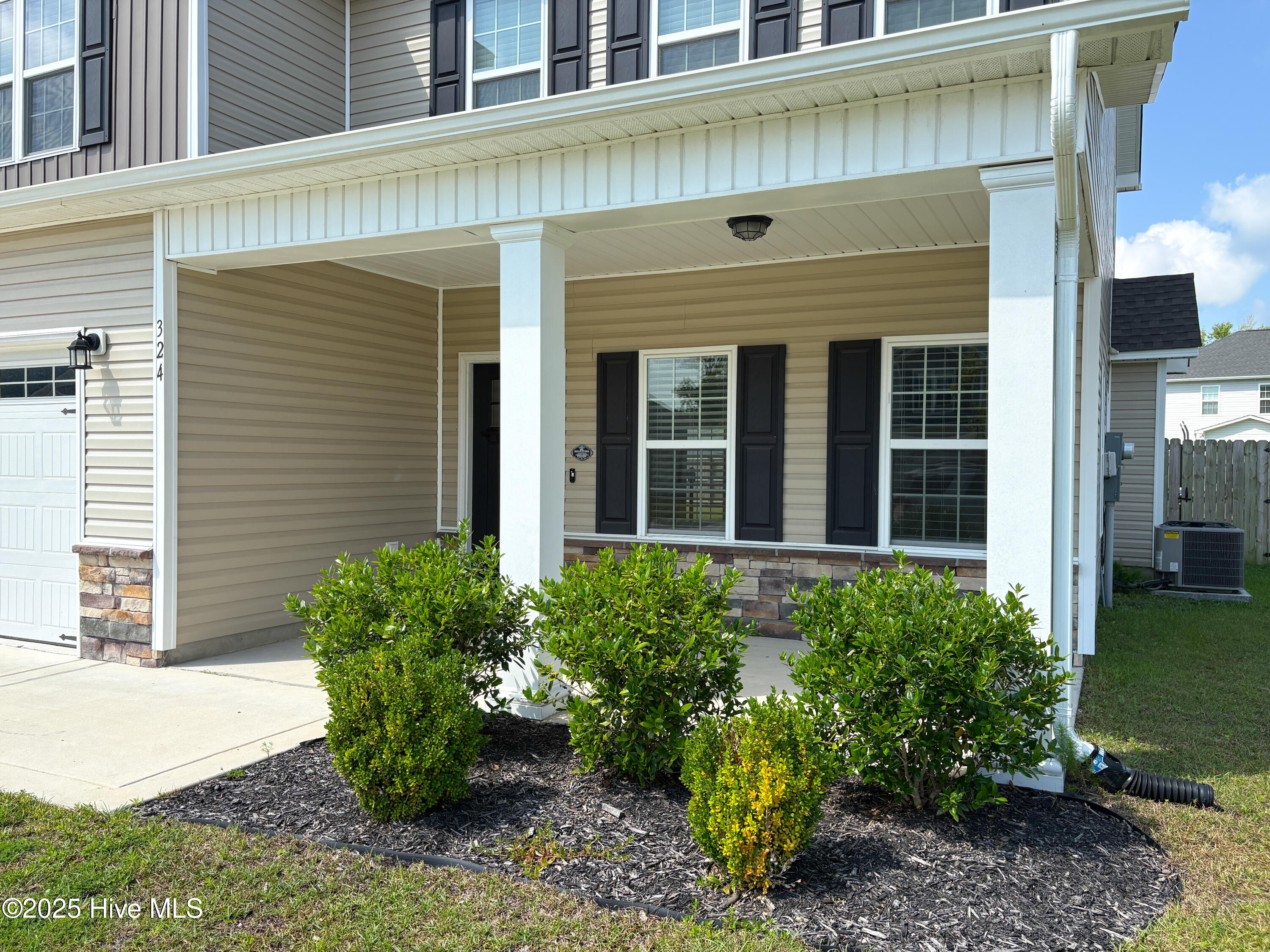 324 Windmill Light Way, Sneads Ferry, NC 28460 – photo 5: IMG_3840