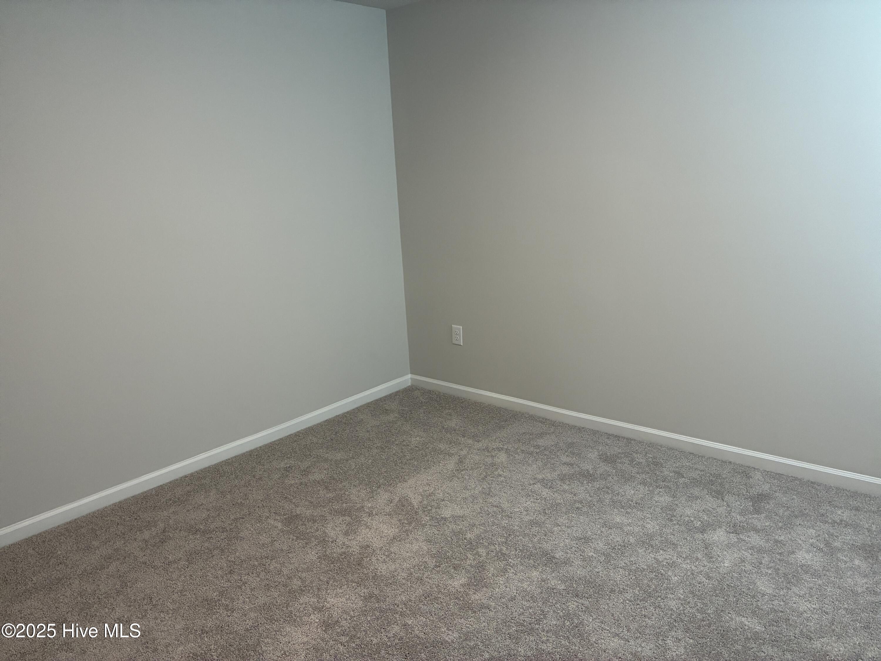 100543140 | Photo 29