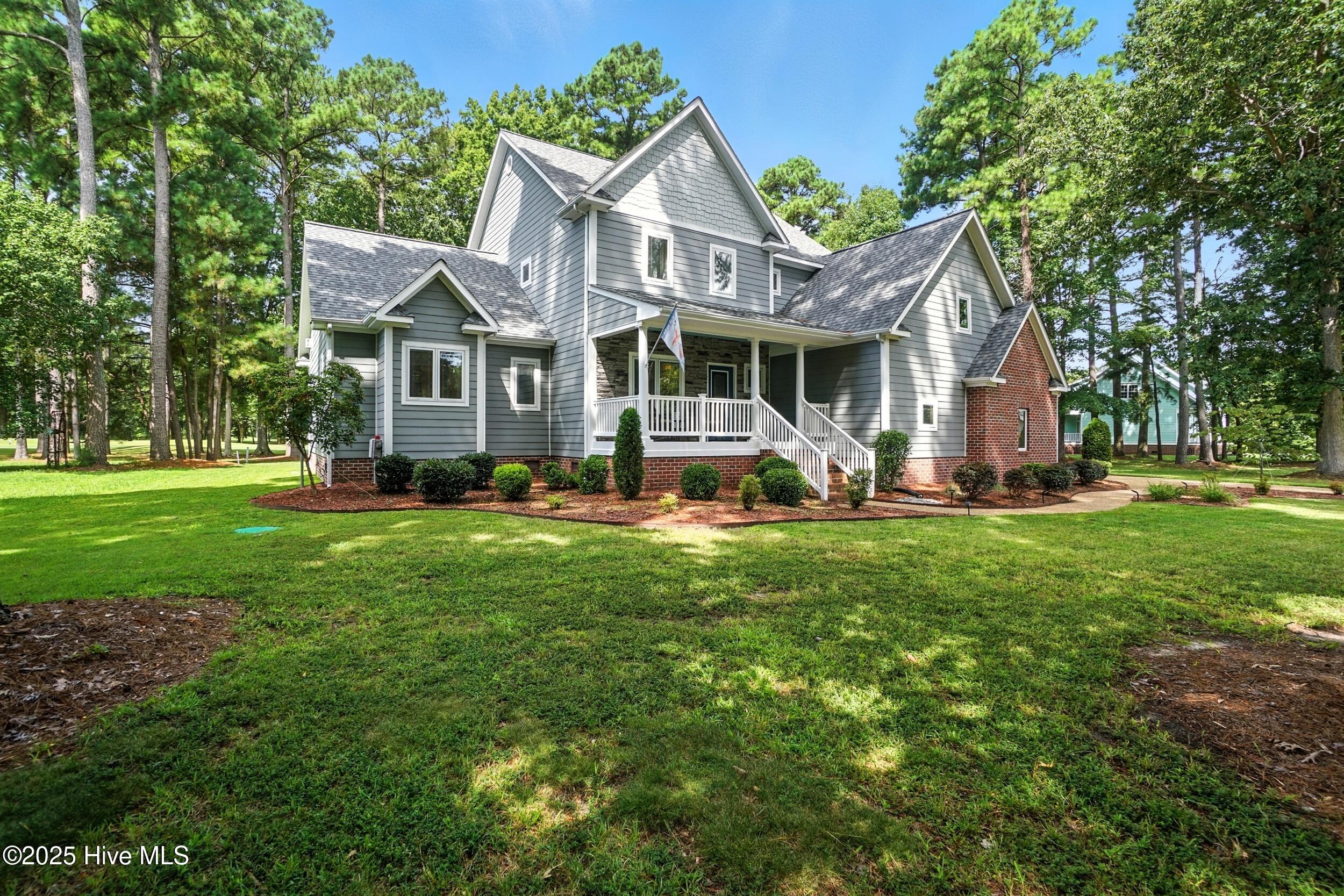 Featured listings Featured listings