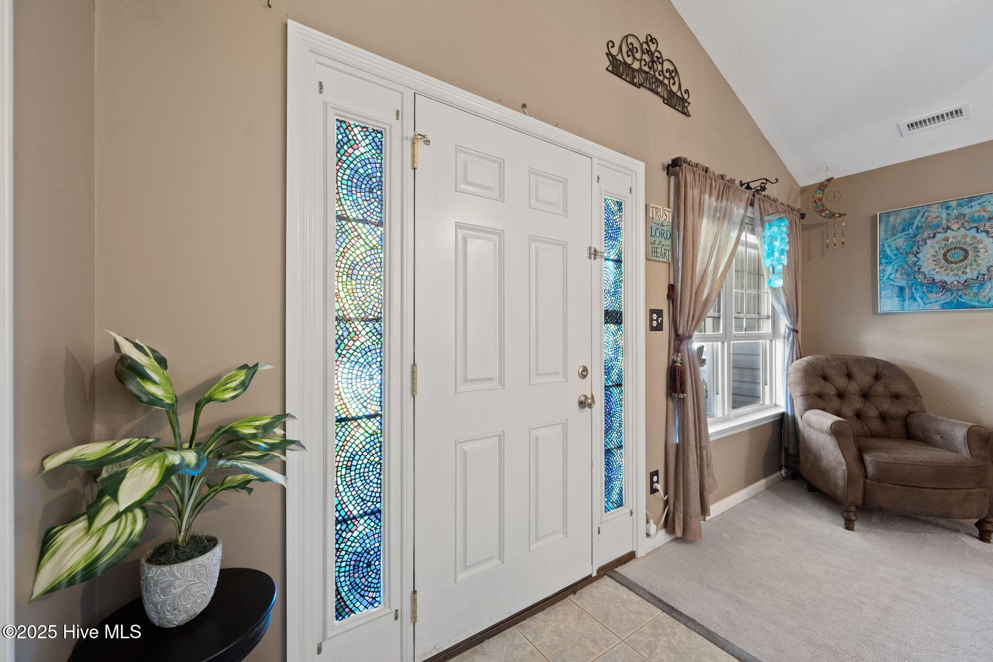 122 Live Oak Drive, Jacksonville, NC 28540 – photo 19: Front Door Interior