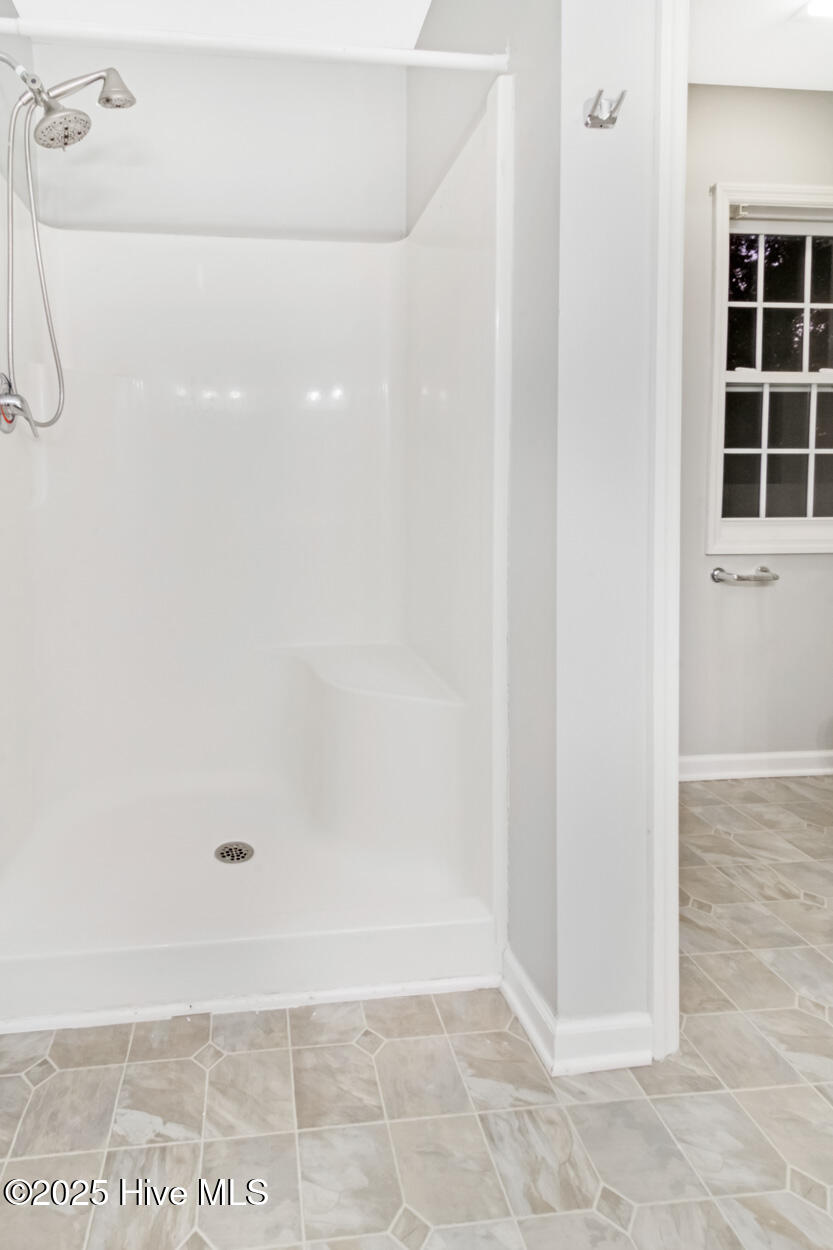 100539589 | Photo 27