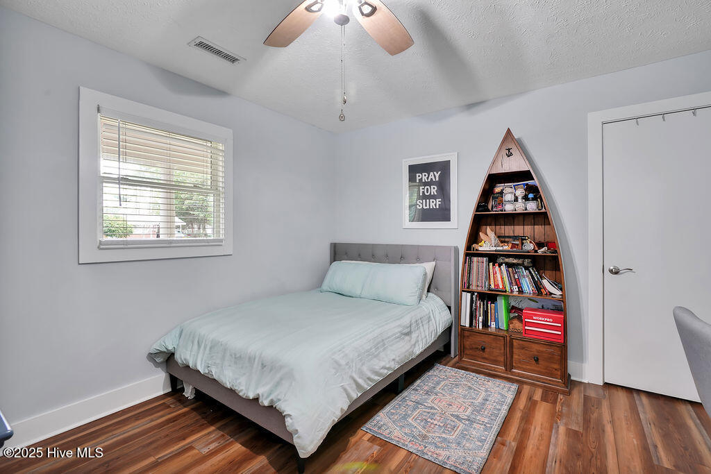 100539374 | Photo 21