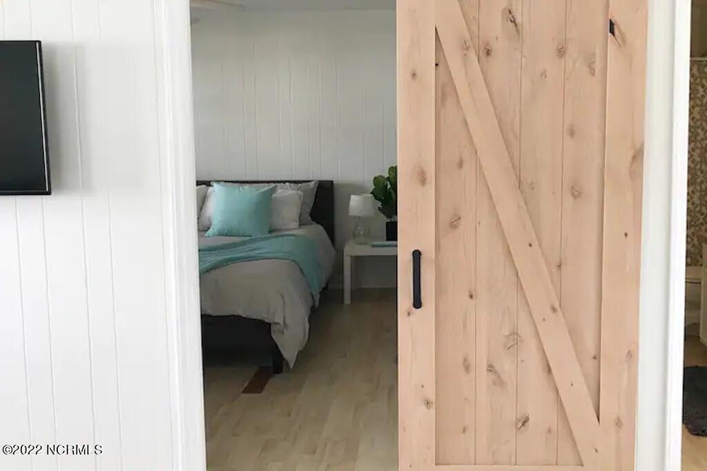 100536485 | Photo 12