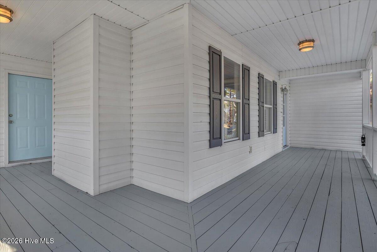 100556413 | Photo 10