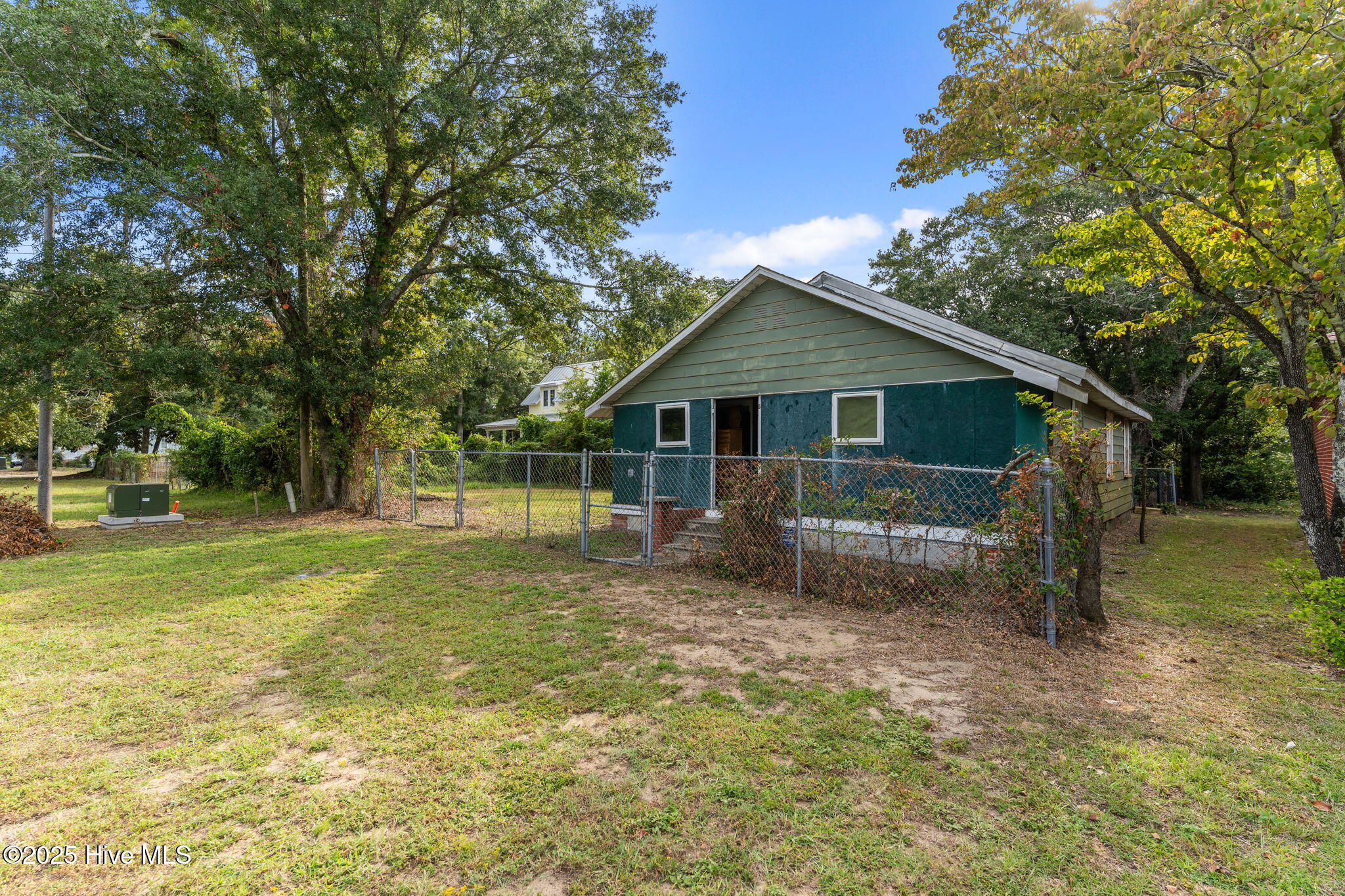 7-web-or-mls-BTS09655