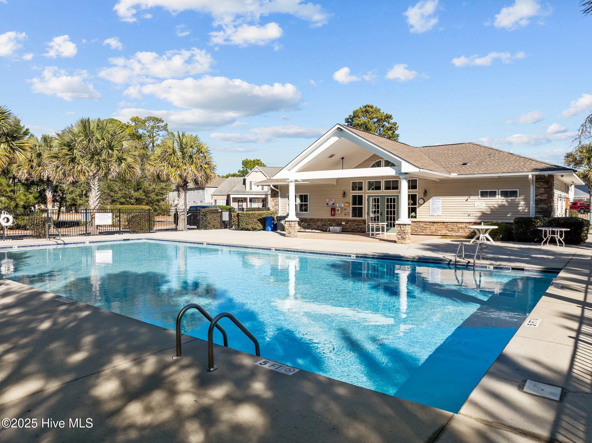 100550078 | Photo 12