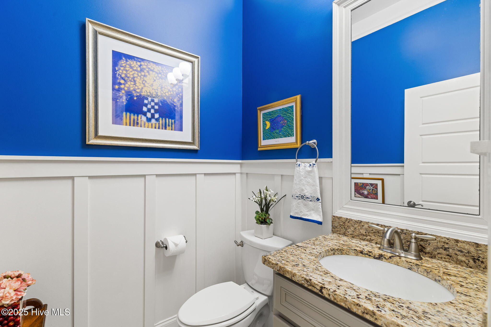 100508421 | Photo 49