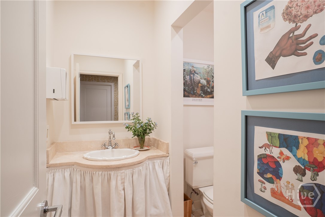 102 E 45th Street, Savannah, GA 31405 Listing Photo  14