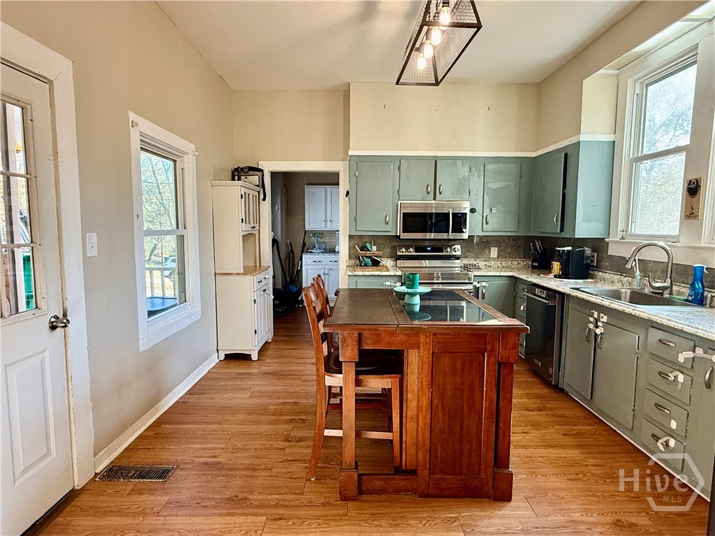 Homes for sale in Royston, GA | 231 Bowers St, Royston, GA 30662 | MLS# CL344102