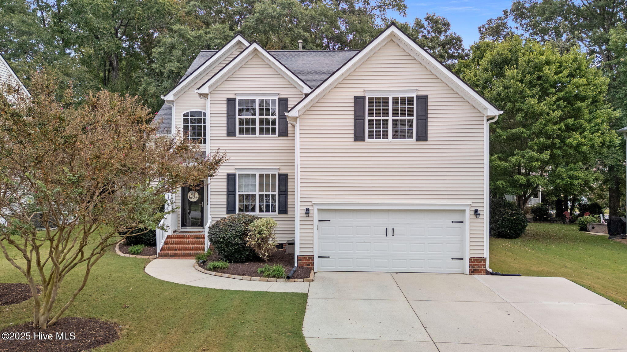 2424 Deermist Way Exterior