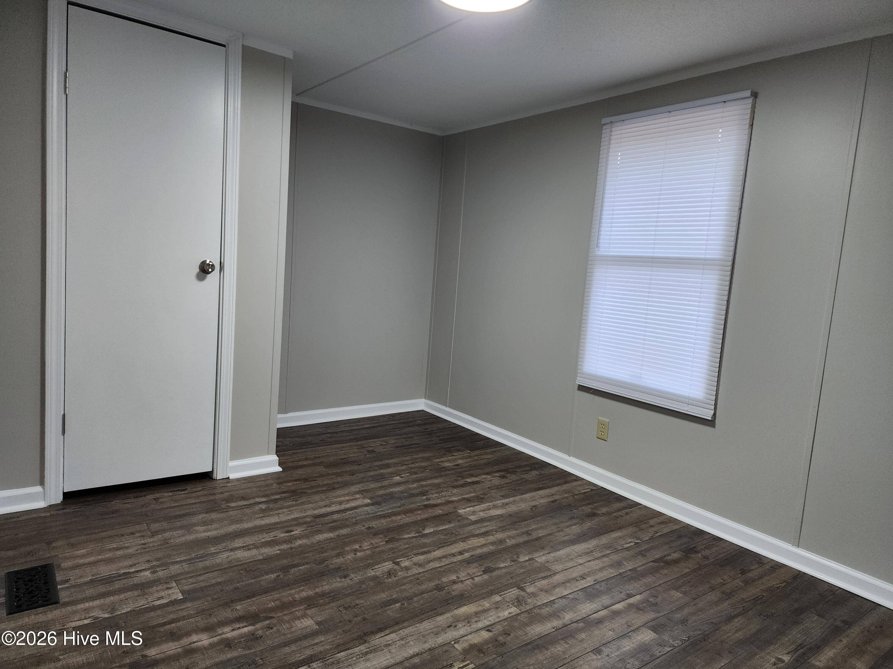 100553794 | Photo 26