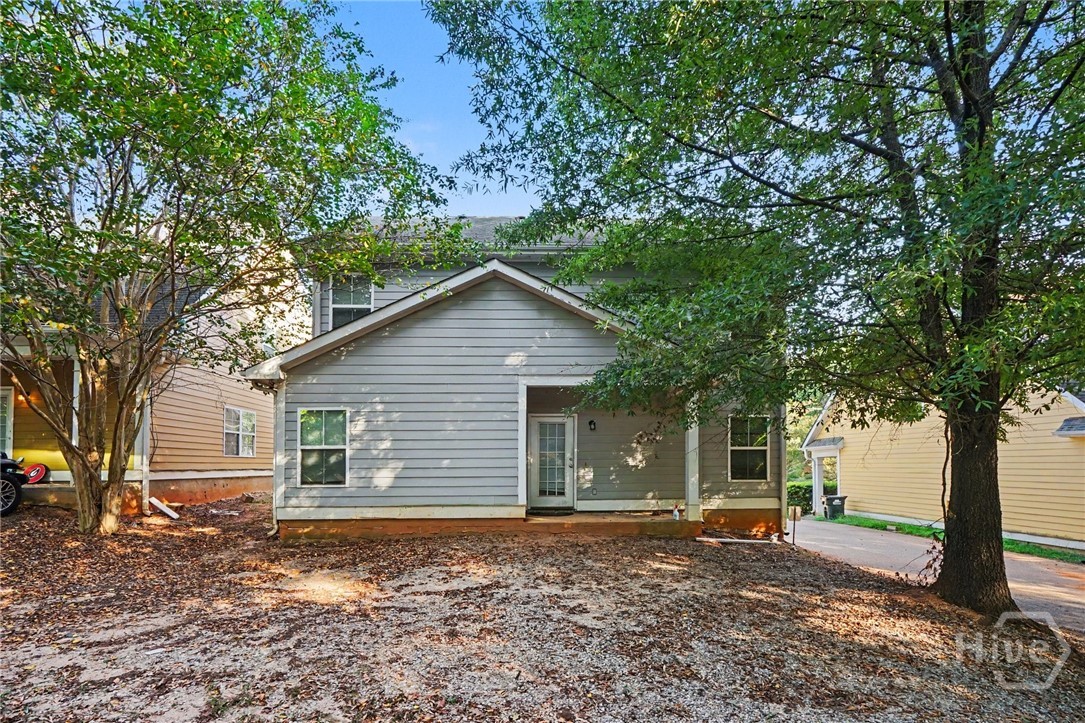 103 E Paces Drive