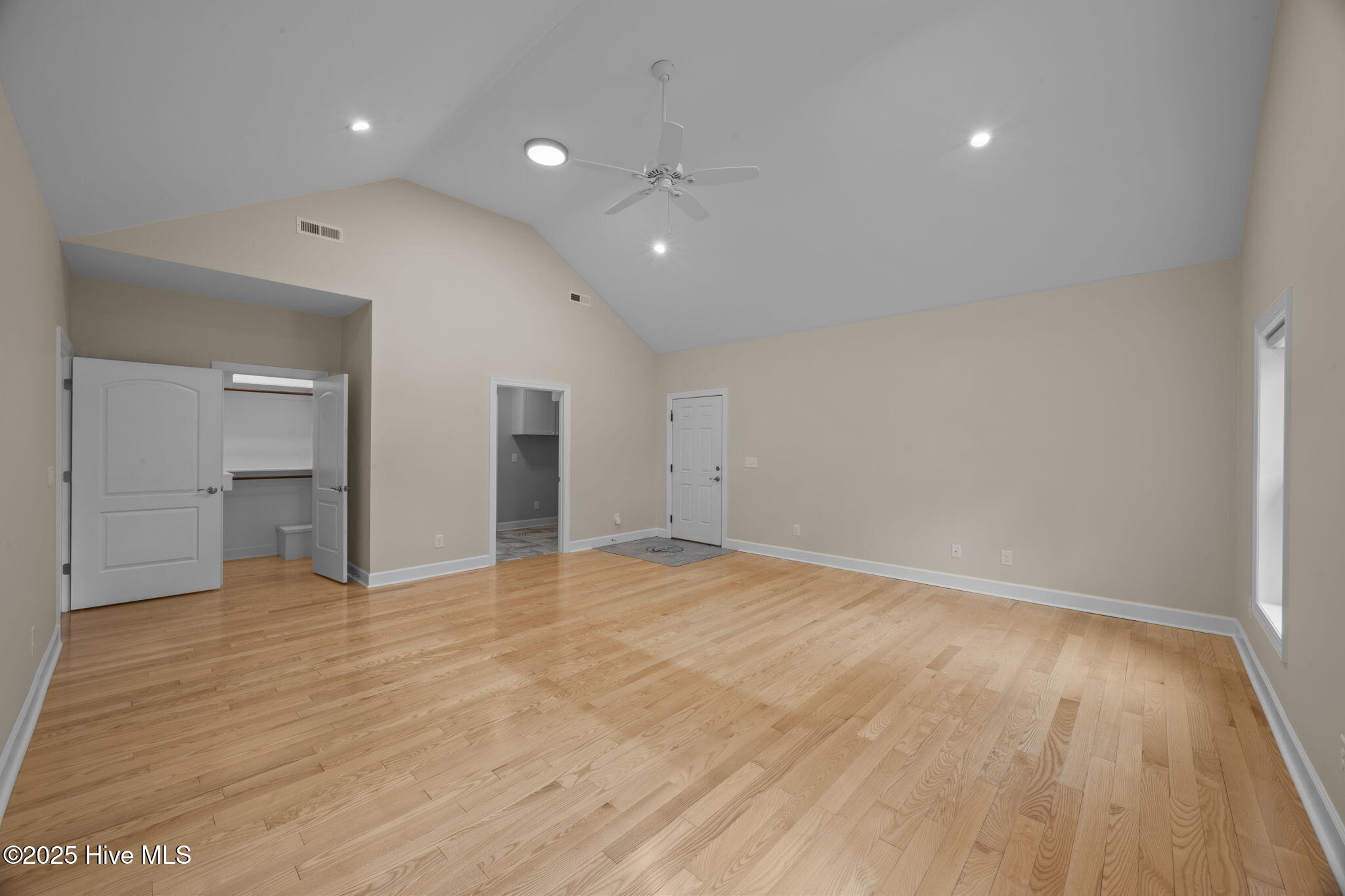 402 Whittaker Point Road,Oriental