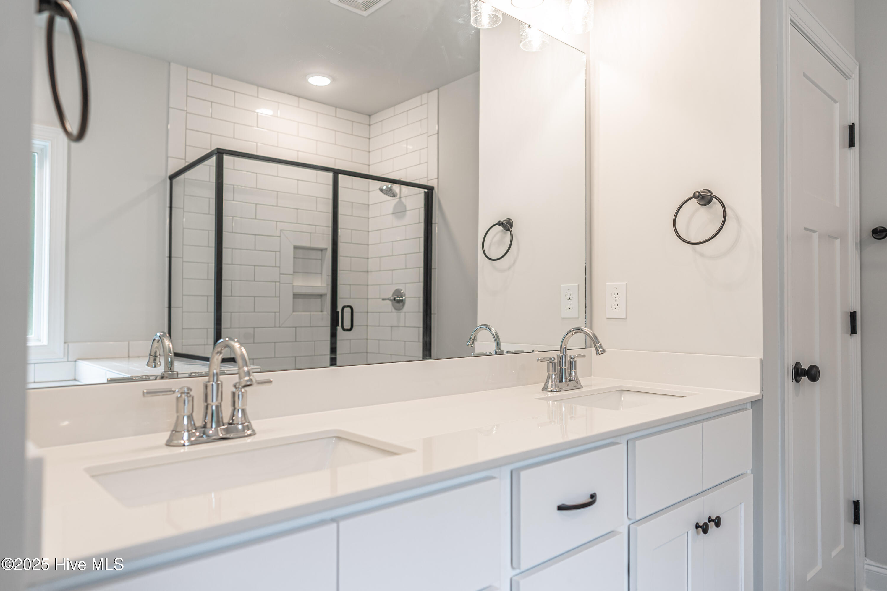 Homes for sale in West End, NC | 1017 Ivory Ln, West End, NC 27376 | MLS# 100530924