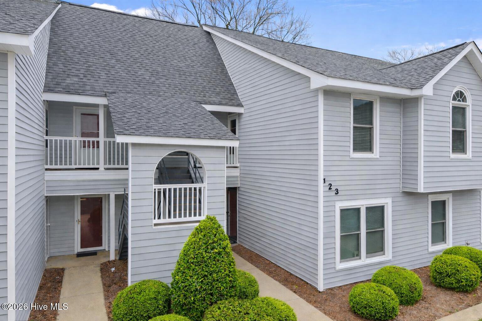 Homes for sale in Greenville, NC | 123 W Victoria Ct #F, Greenville, NC 27834 | MLS# 100558435