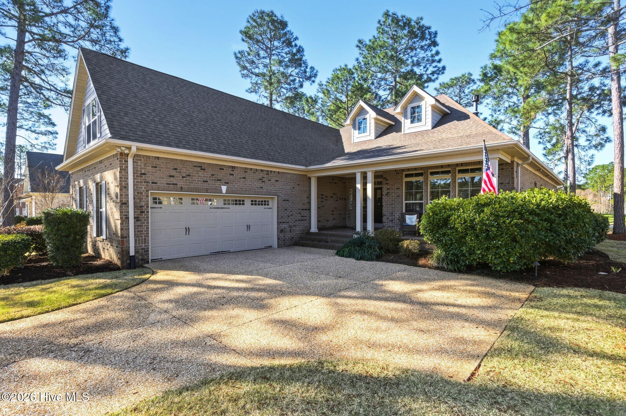 100564432 | Photo 89