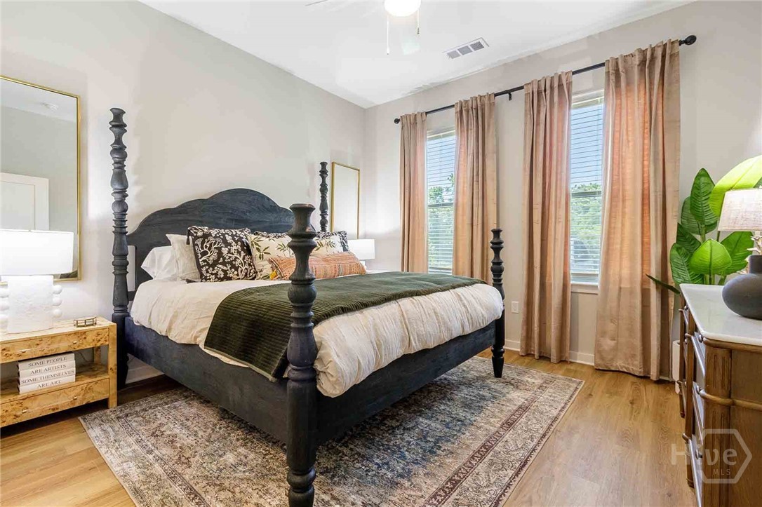 1150 E Perry Lane UNIT B4, Savannah, GA, 31404