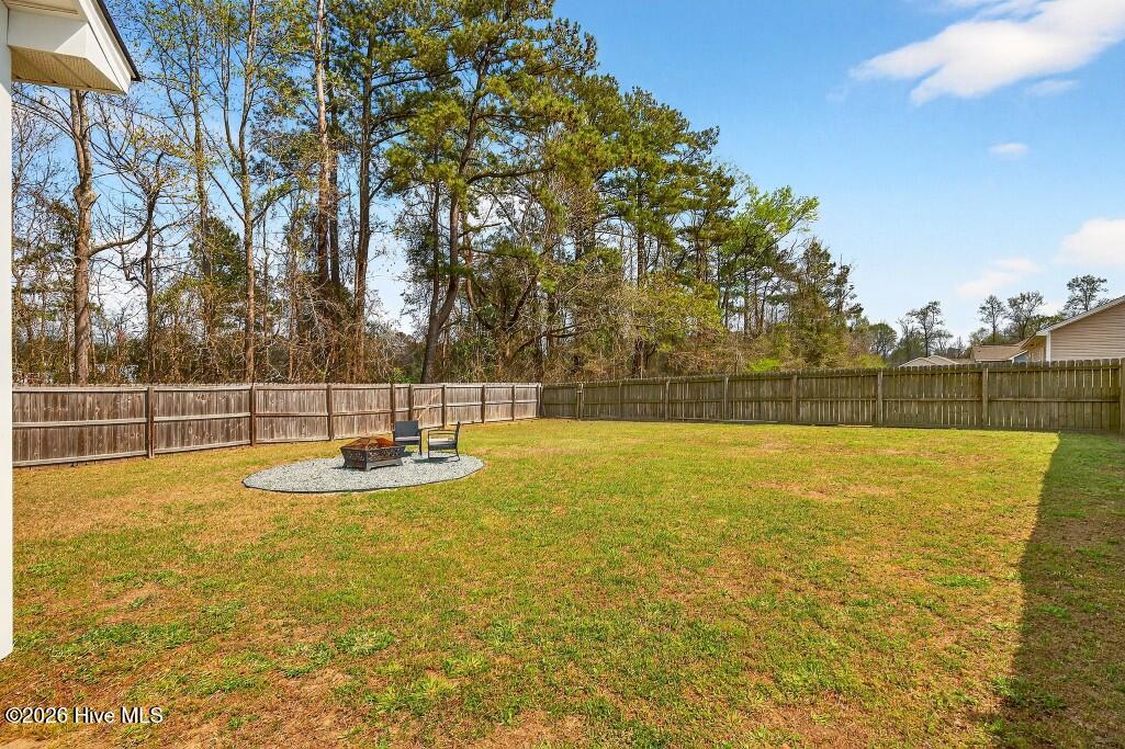 100562347 | Photo 17