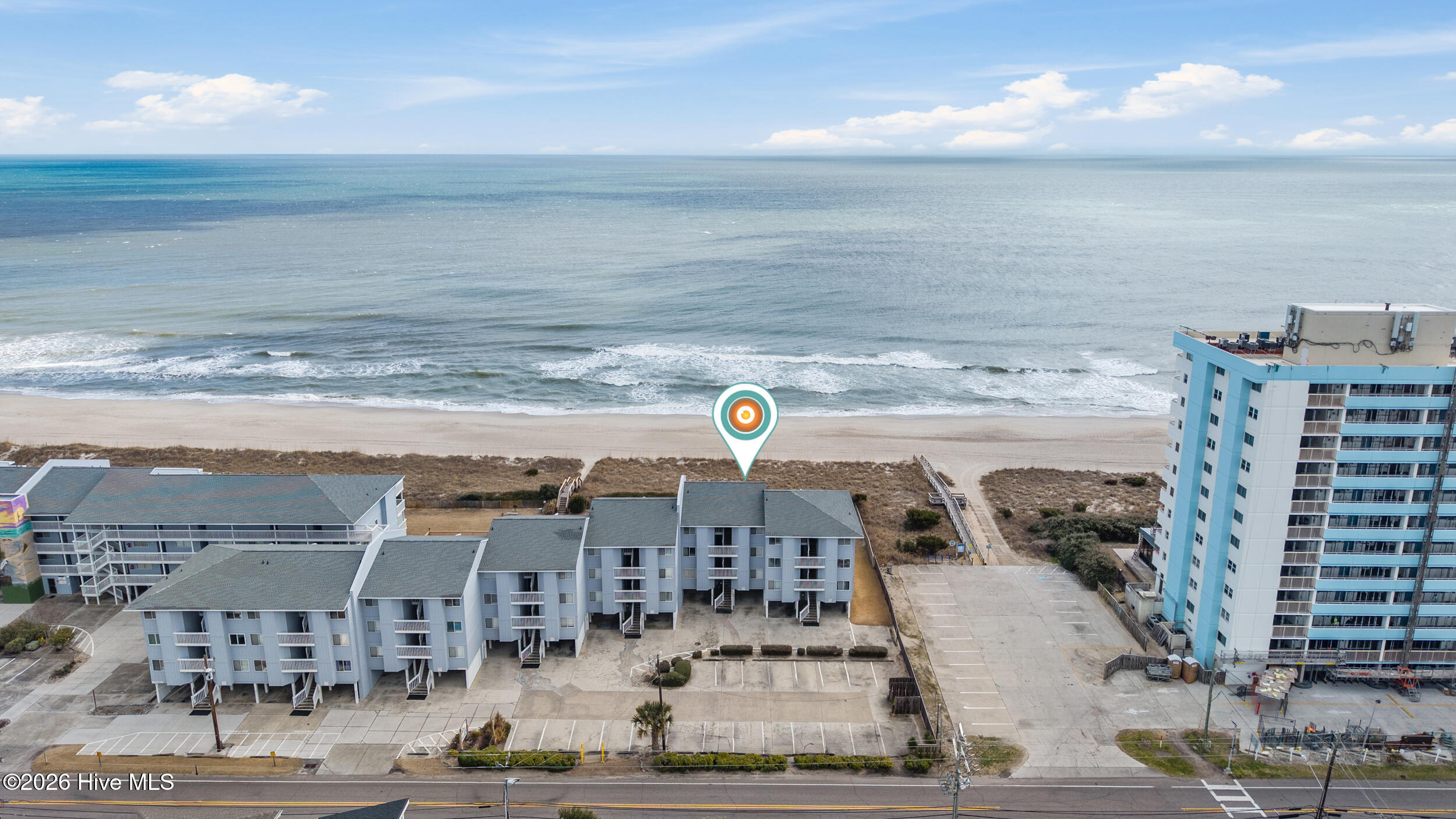 100557486 | Photo 34