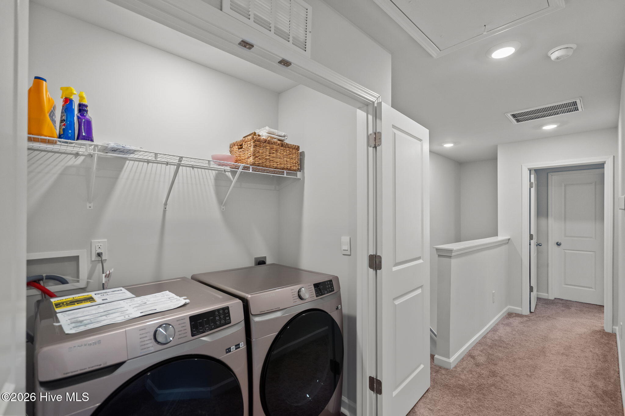 100555549 | Photo 27