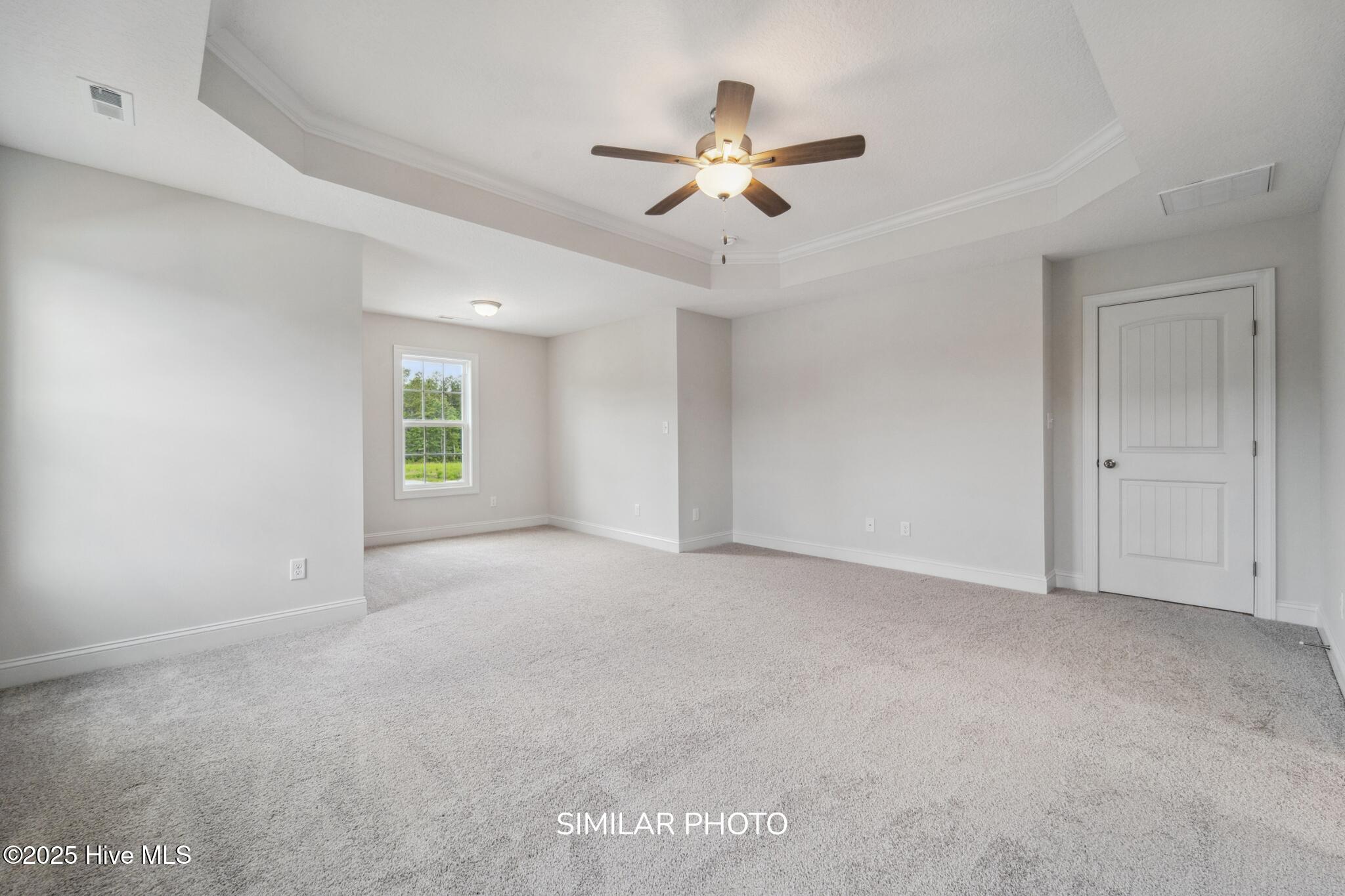 100543824 | Photo 23