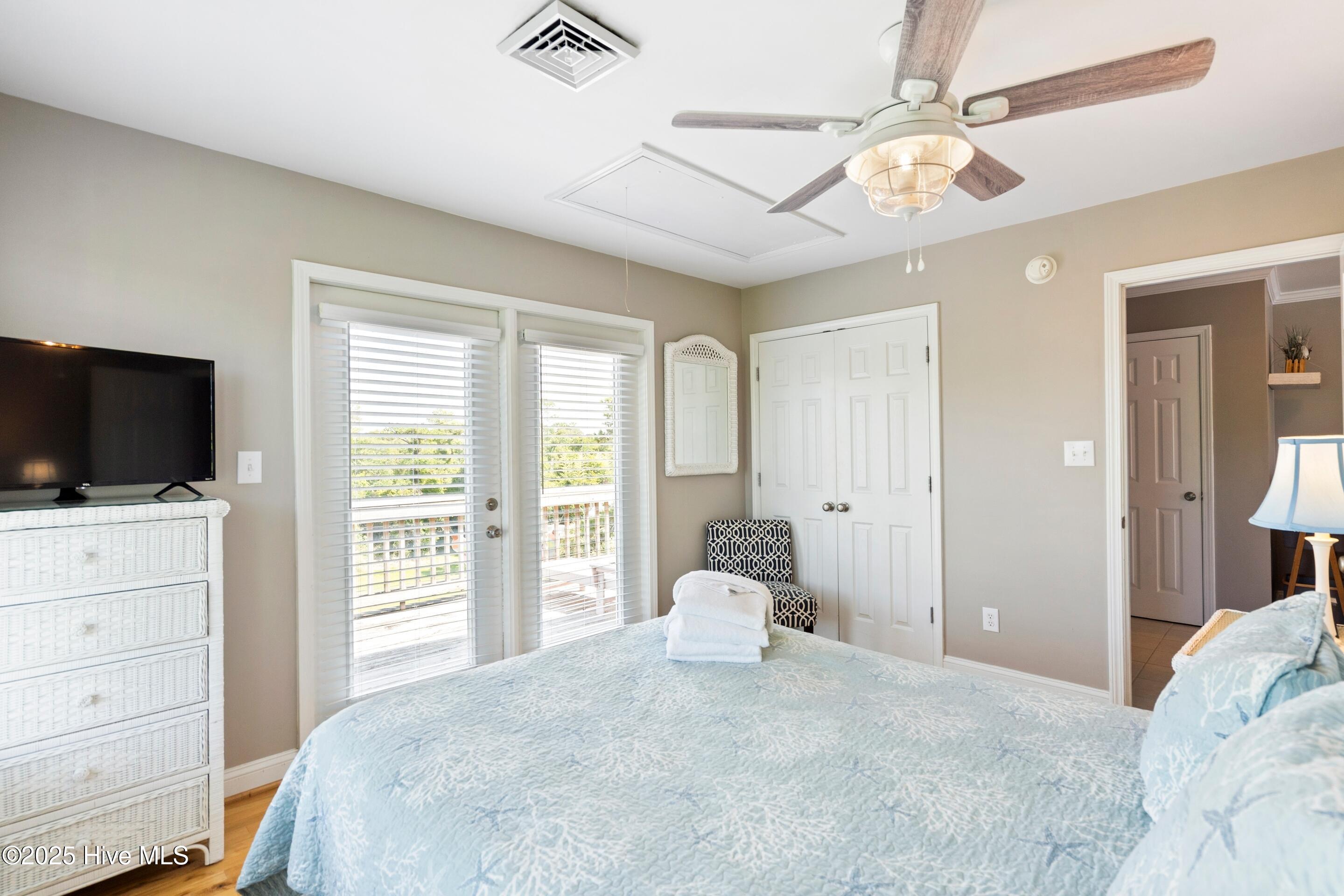 100517564 | Photo 30