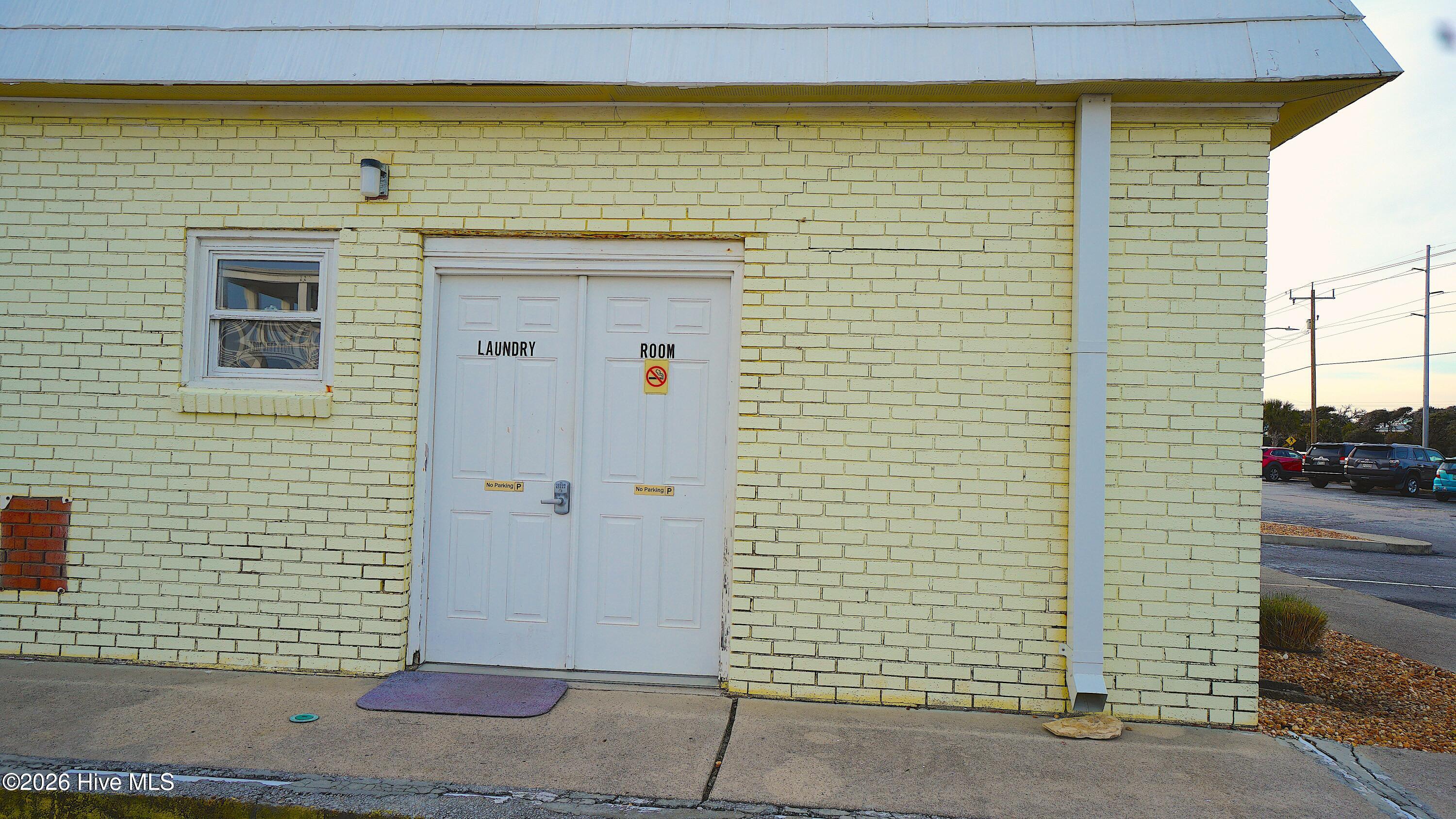 2401 W Ft Macon Road A202,Atlantic Beach