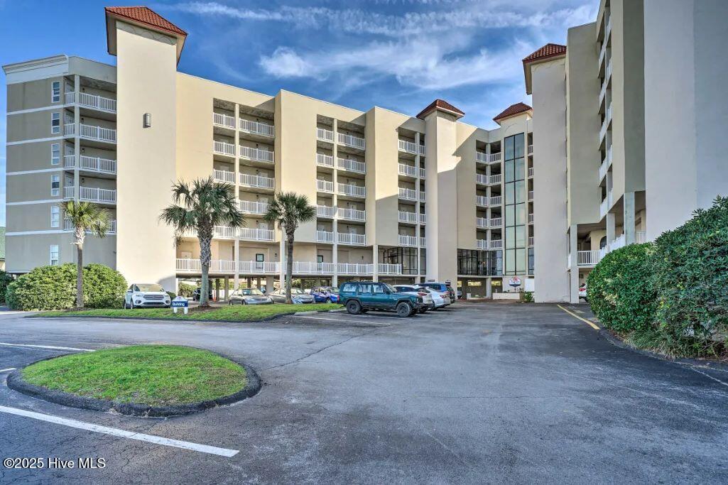 100540740 | Photo 25