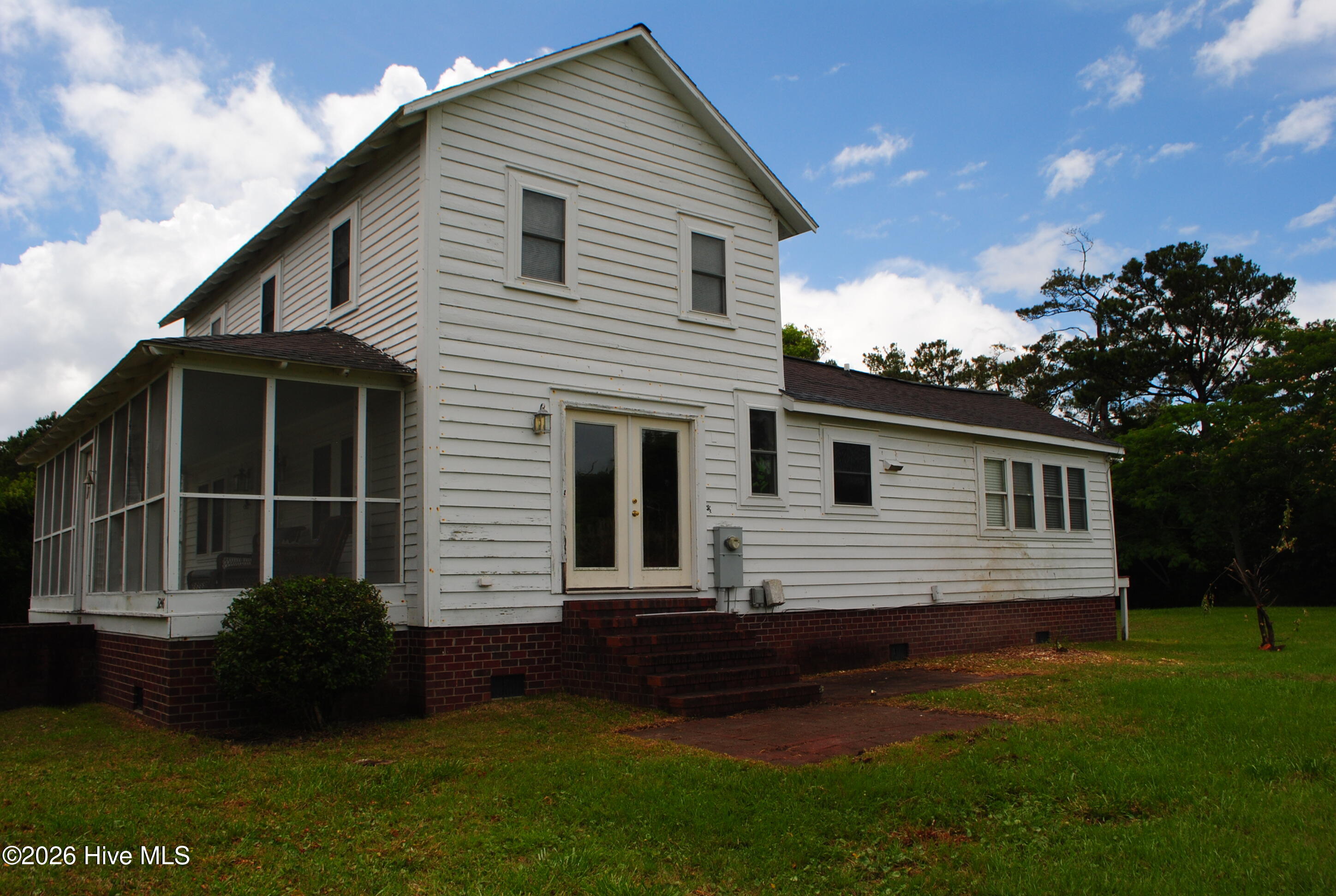 Exterior photo of 3246 Cedar Island Road, Cedar Island, NC 28520. MLS: 100580783
