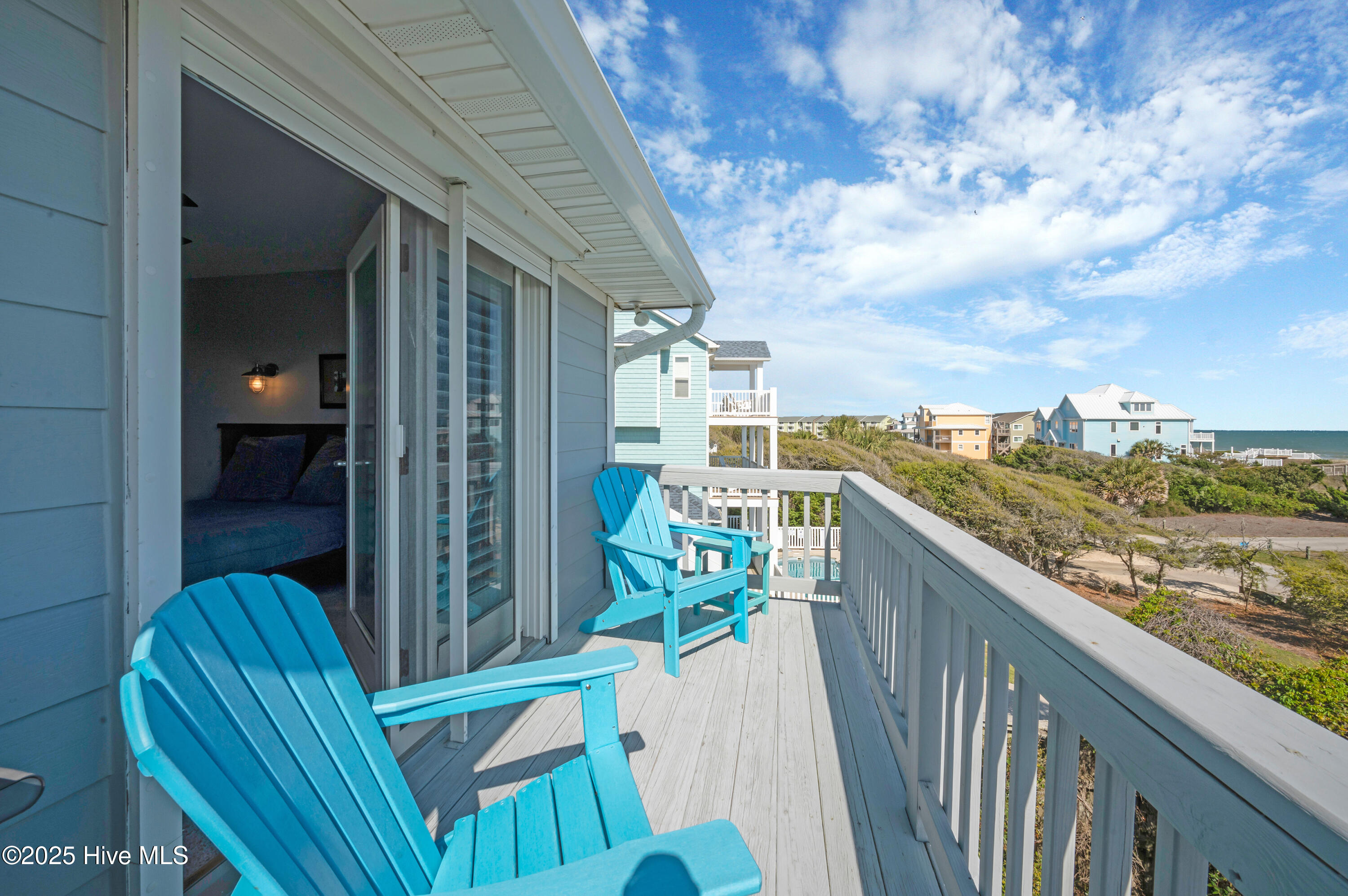 100498545 | Photo 53