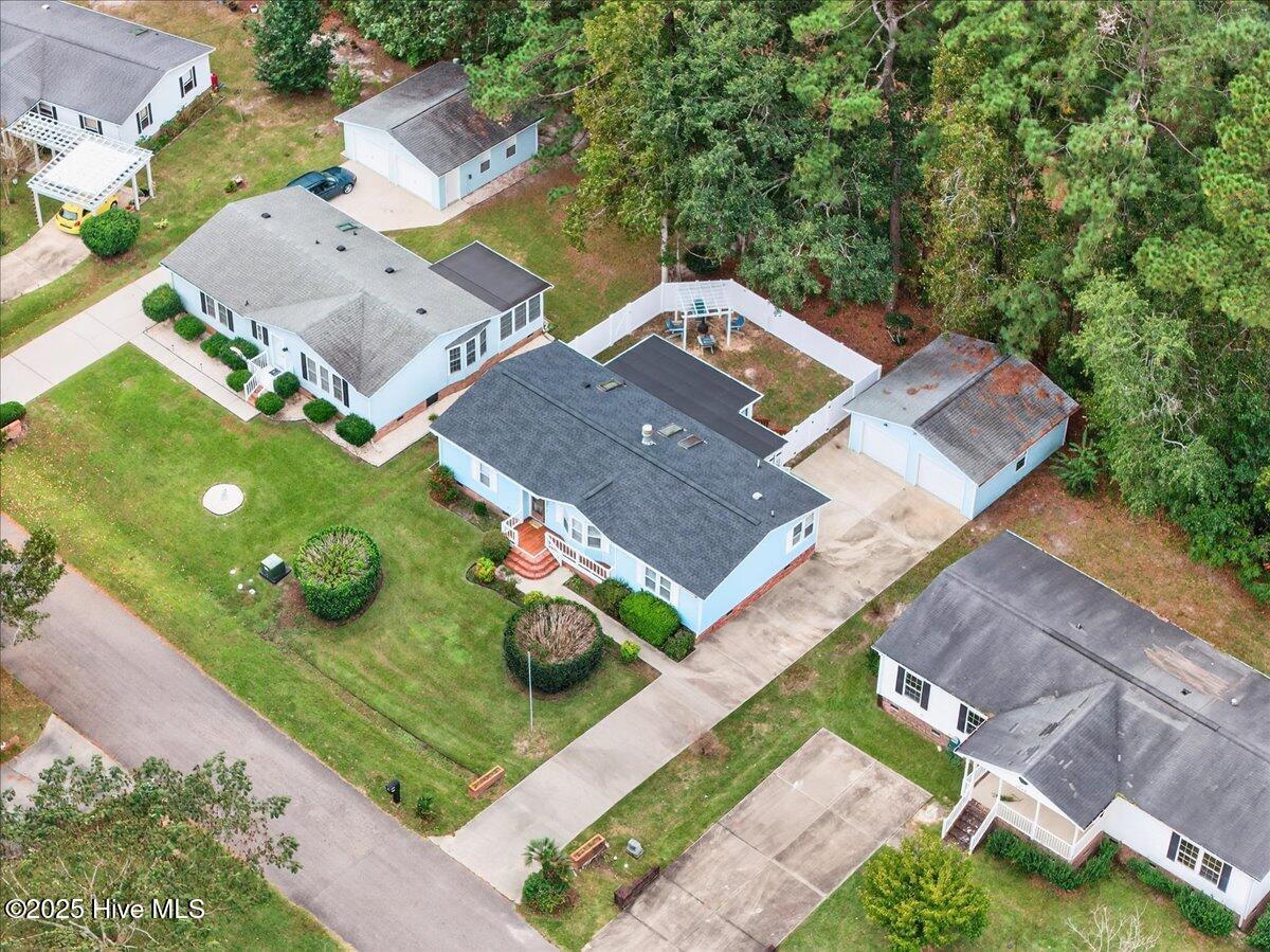 100535729 | Photo 54