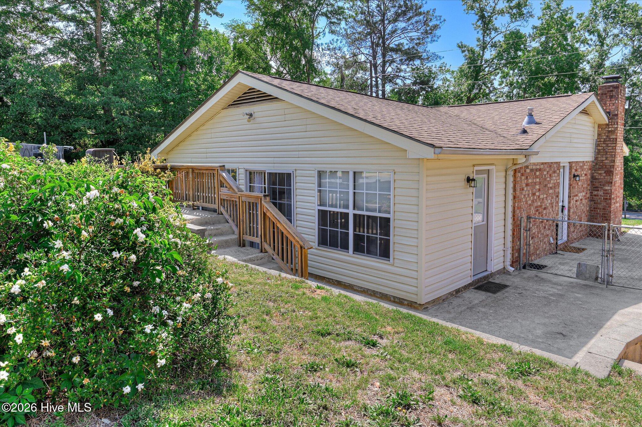Homes for sale in Grovetown, GA | 102 Old Berzelia Rd, Grovetown, GA 30813 | MLS# 100576251