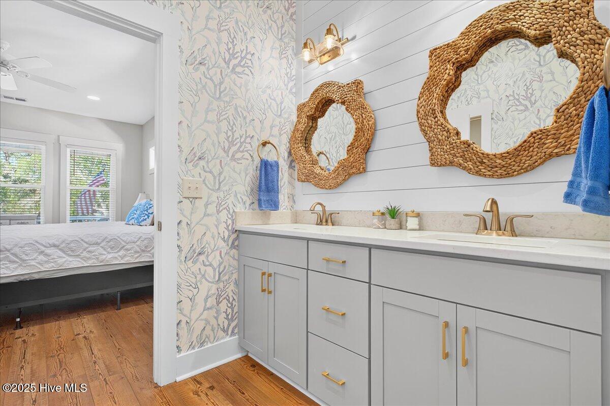 100541431 | Photo 26