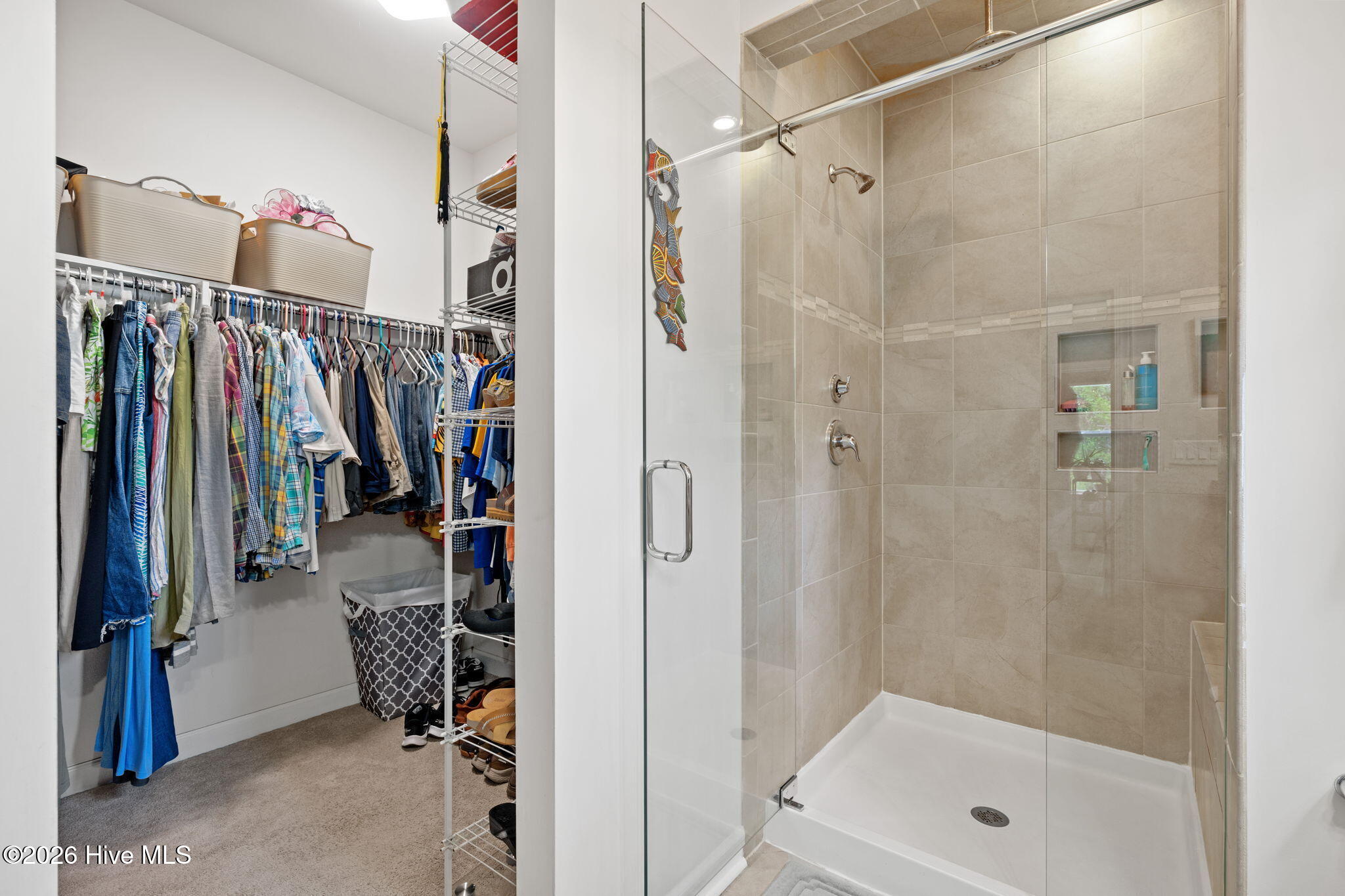 100567618 | Photo 20